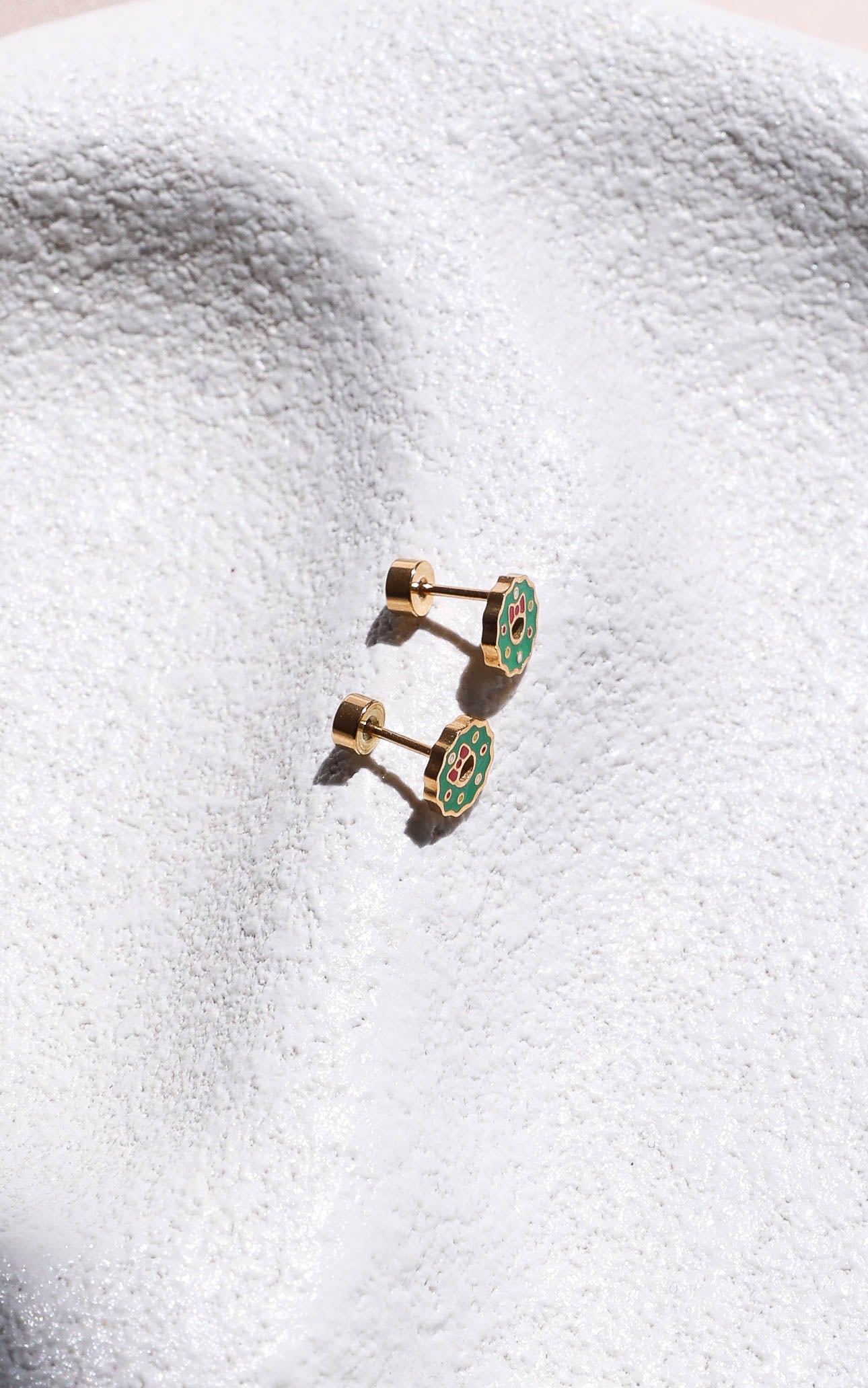 Jingle Dainty Stud Earrings - Gold Wreath