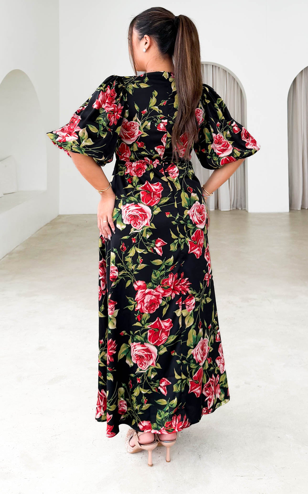 Liora Short Sleeve Maxi Dress - Black Red Floral