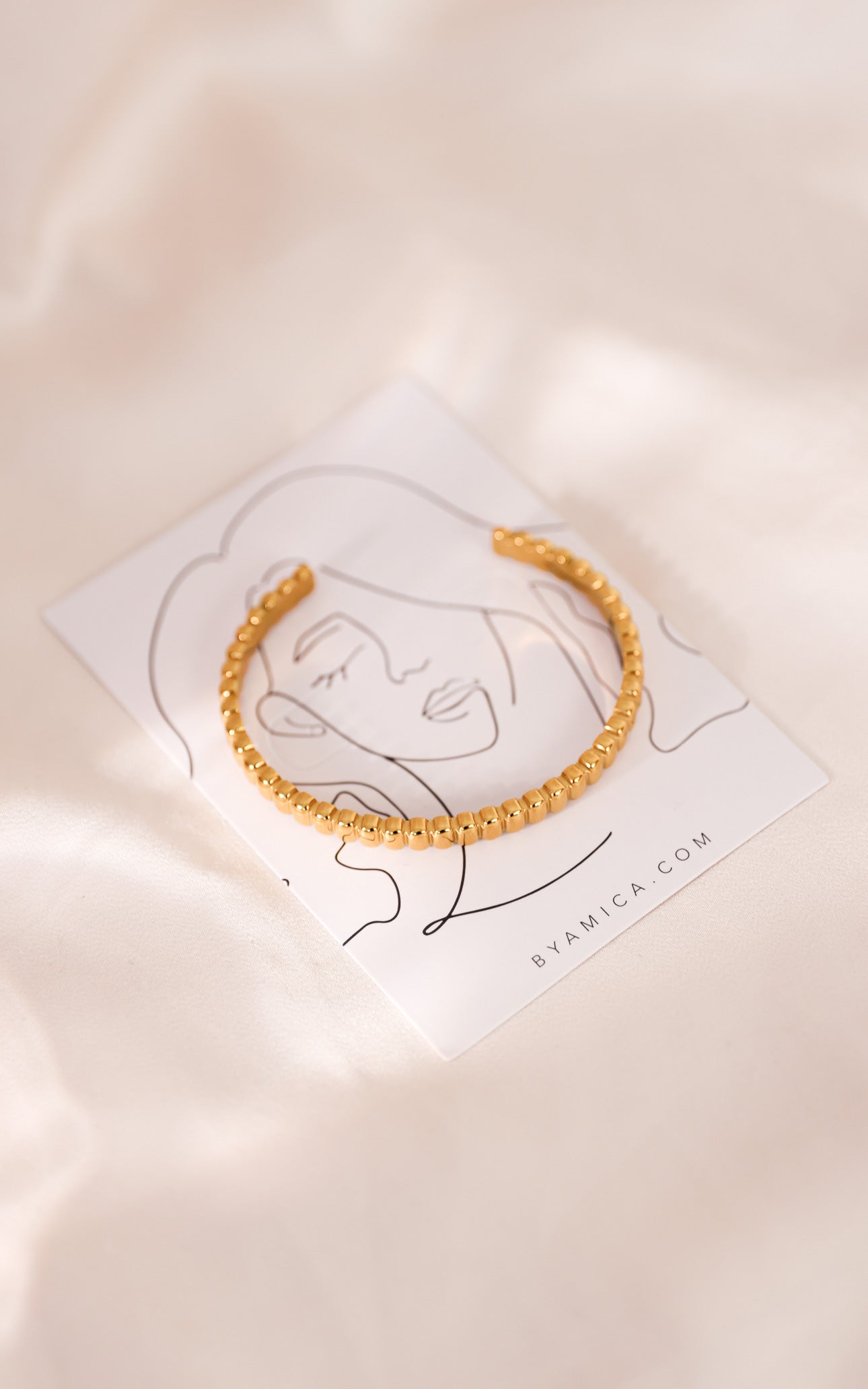 Myles Cuff Bangle - Gold Ribbed