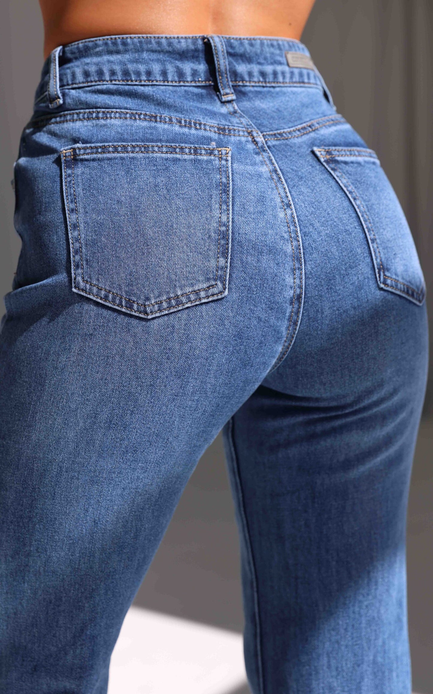 Oaklee Jeans - Mid Blue