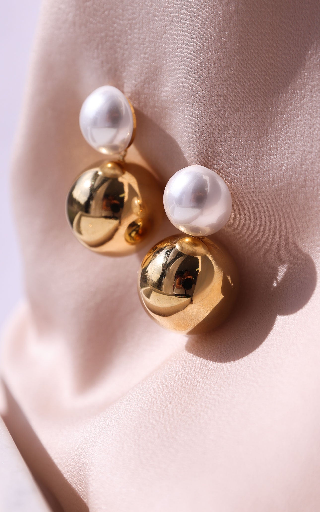 Perla Drop Stud Earrings - Gold Round Pearl Ball
