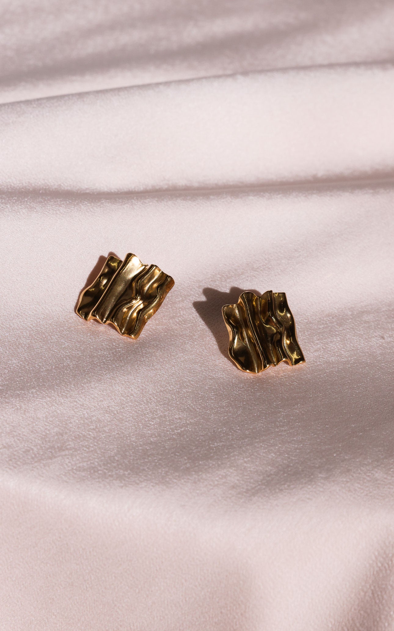 Quendra Stud Earrings - Gold Square Texture