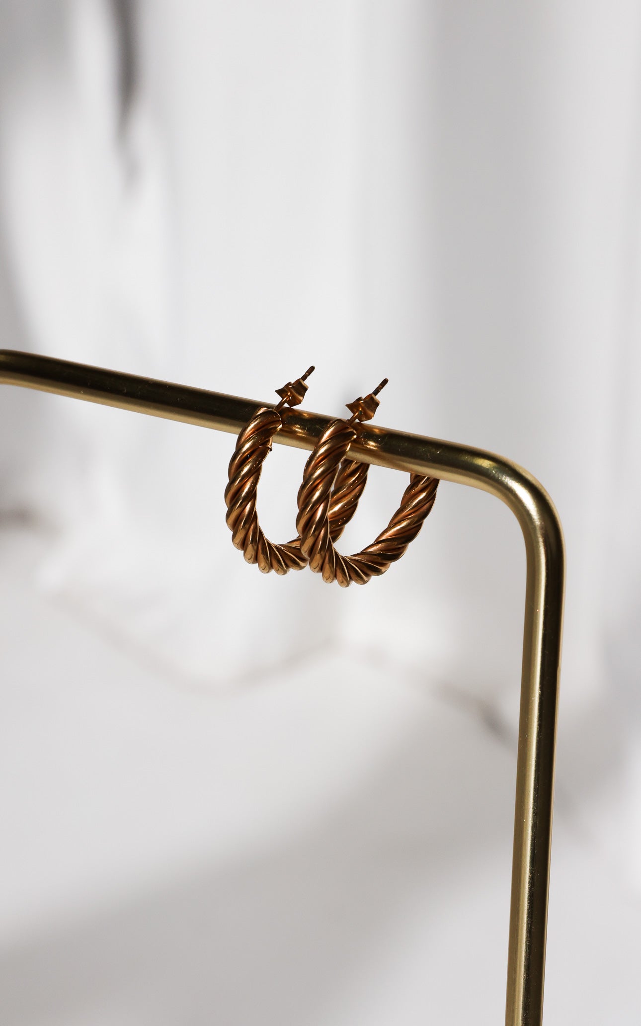 Verena Hoop Earrings - Gold Thick Twist