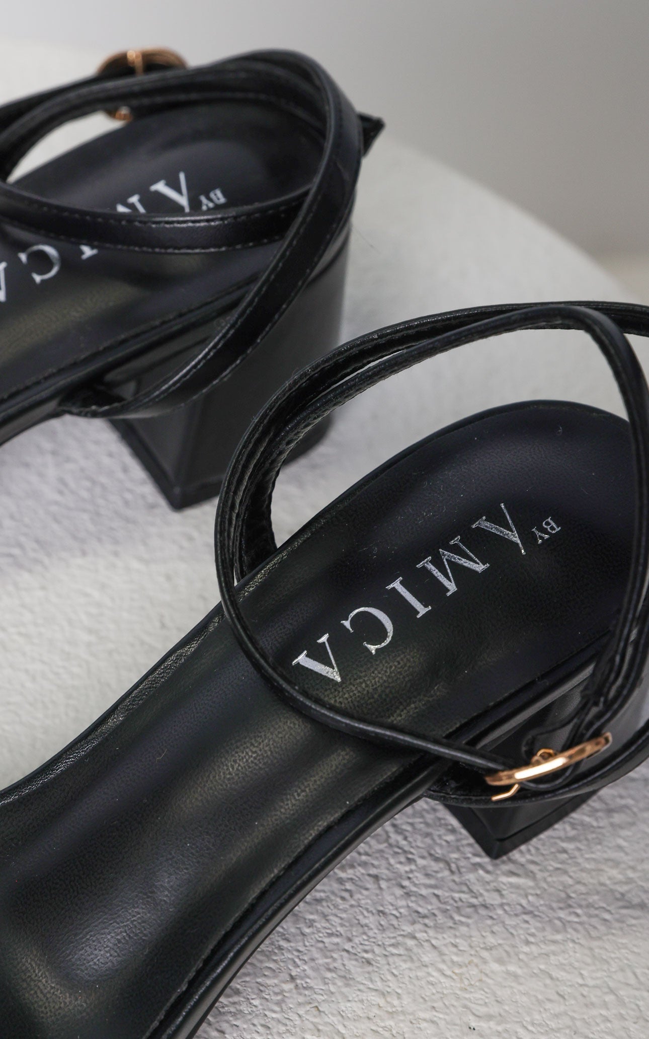 Vivica Block Heels - Black