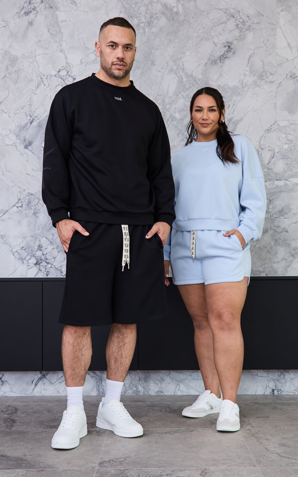 Tobi Unisex Crew Neck Jumper - Black