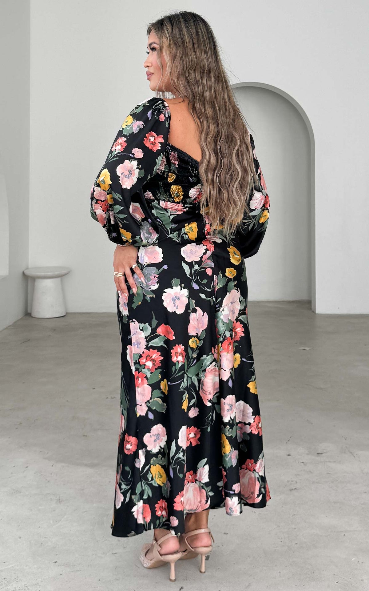 Alessia Maxi Dress - Black Floral
