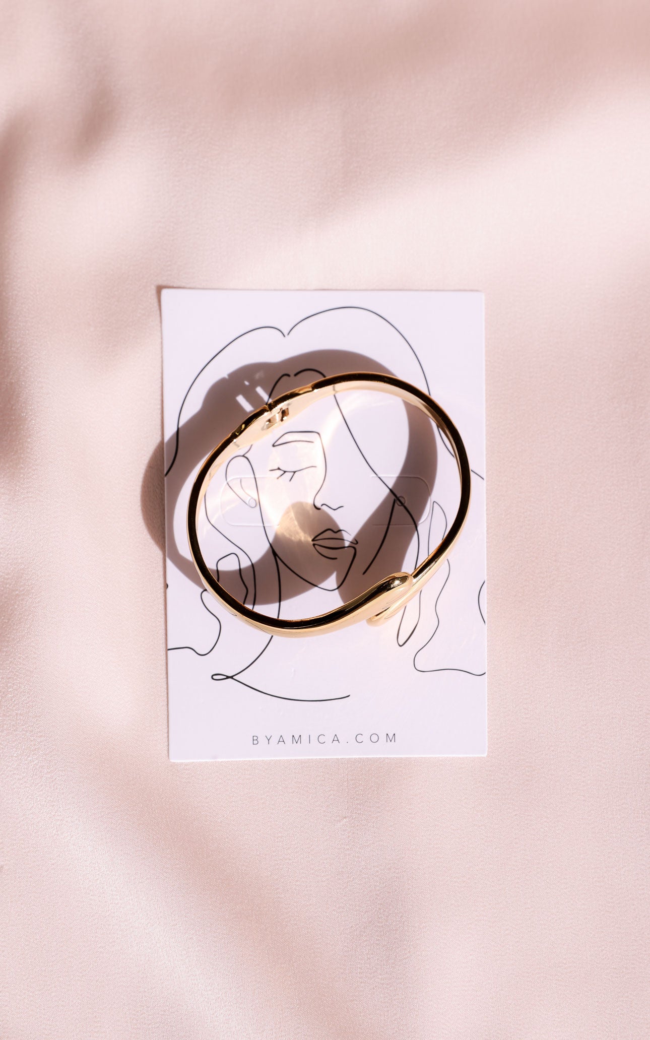 Amorelle Bangle - Gold Tear End