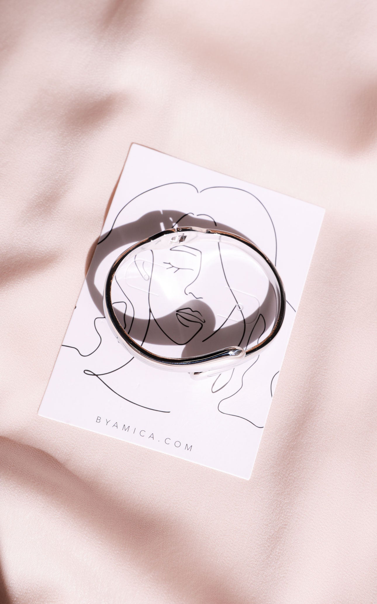 Amorelle Bangle - Silver Tear End