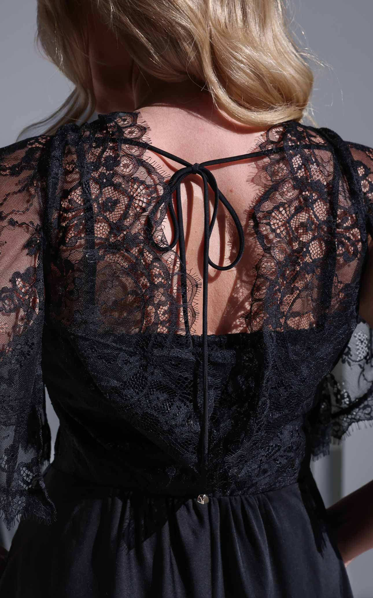 Aurelia Lace Maxi Dress - Black