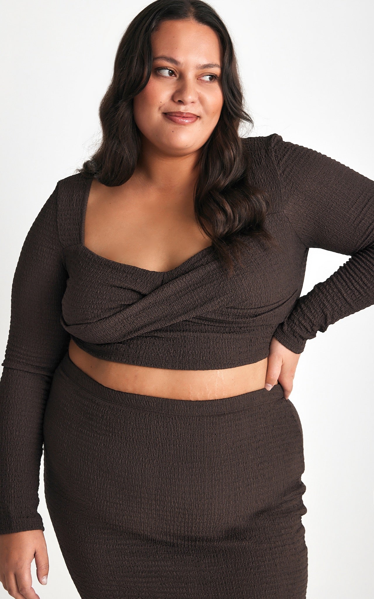 Avenue Crop Top - Cocoa Brown Texture