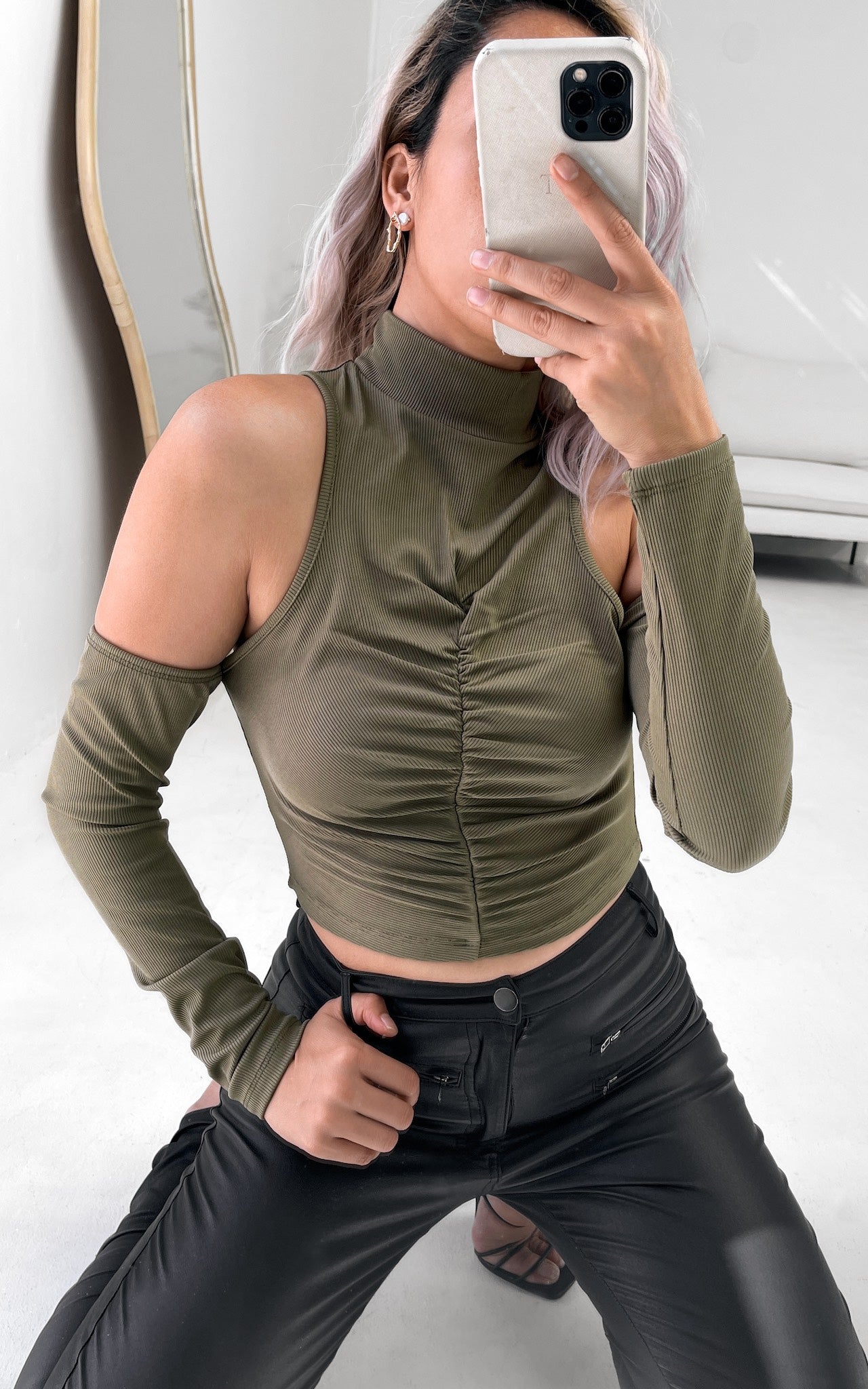 Awake Crop Top - Khaki