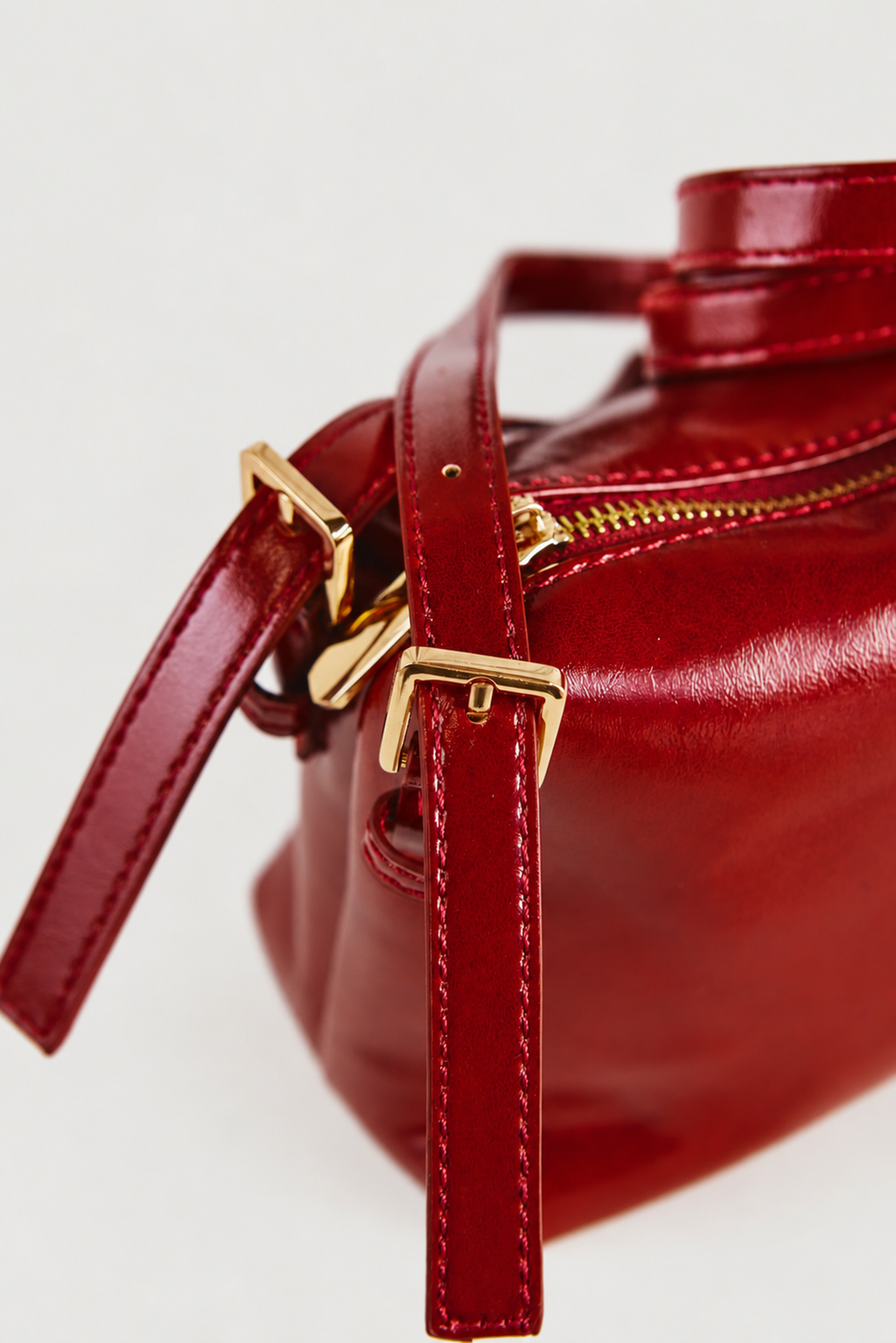 Aneska Bag - Cherry Red