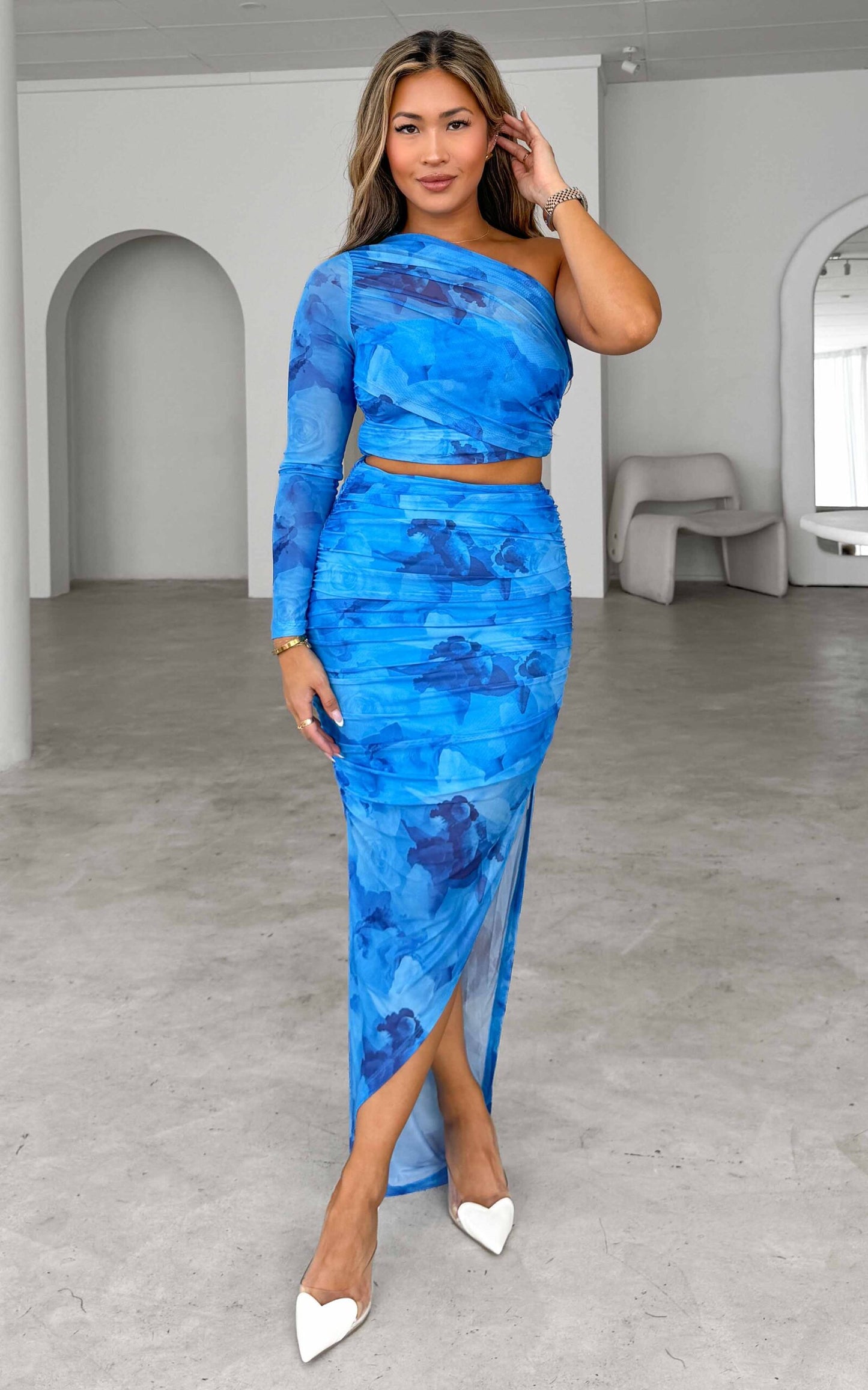 Batalon Mesh Maxi Skirt - Blue Floral