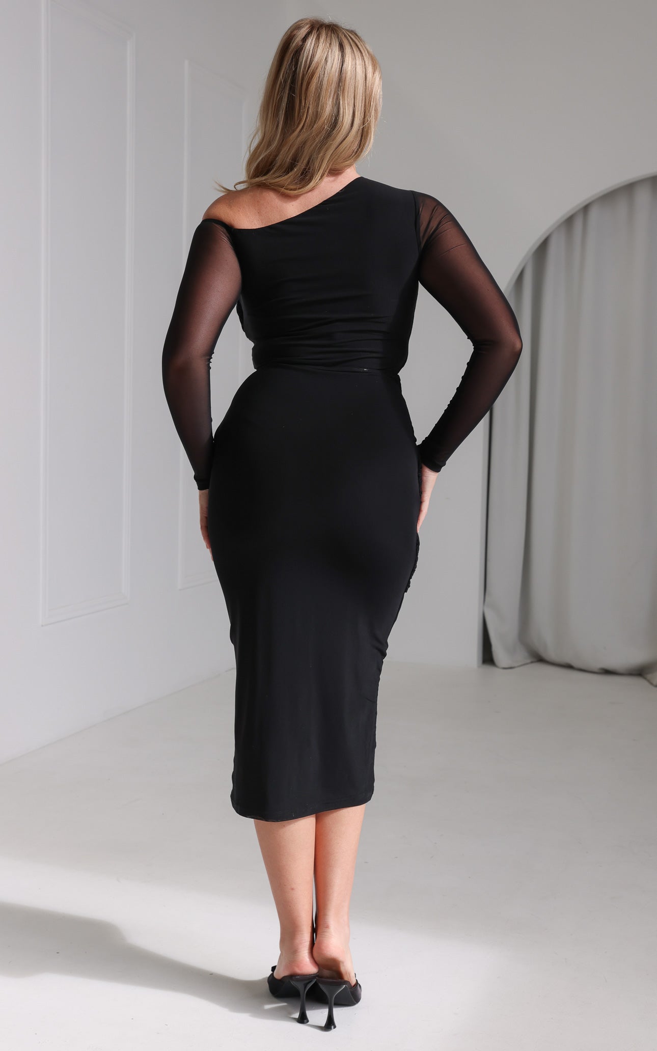 Benita Mesh Midi Dress - Black