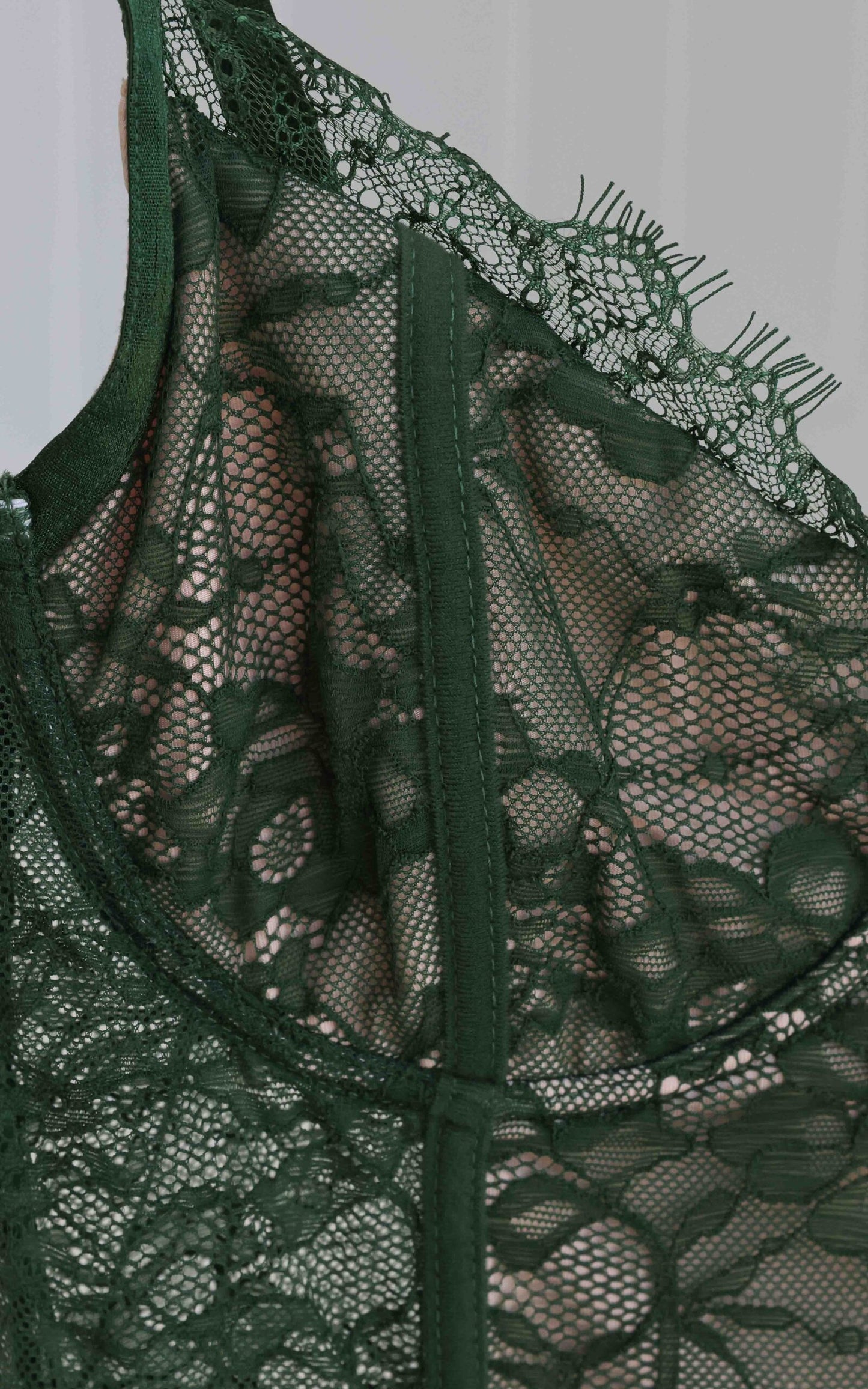 (Preorder) Billie Lace Bodysuit - Emerald Nude