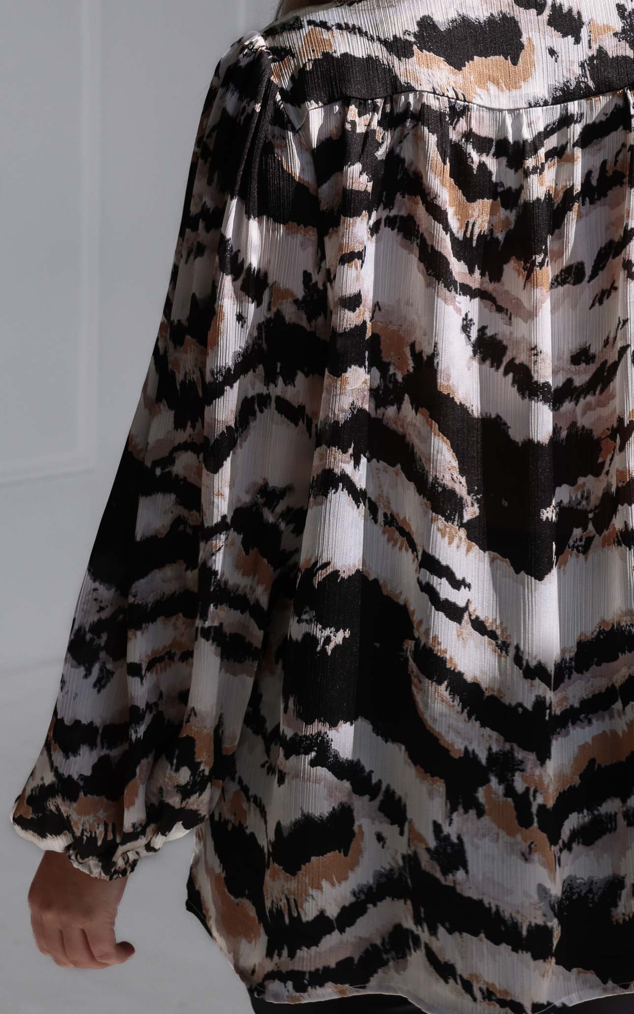 Blake Shirt Blouse - Tan Multi Abstract Print