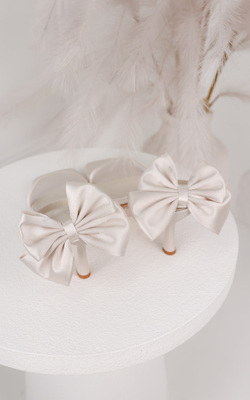 Boey Heels - Bone Bow