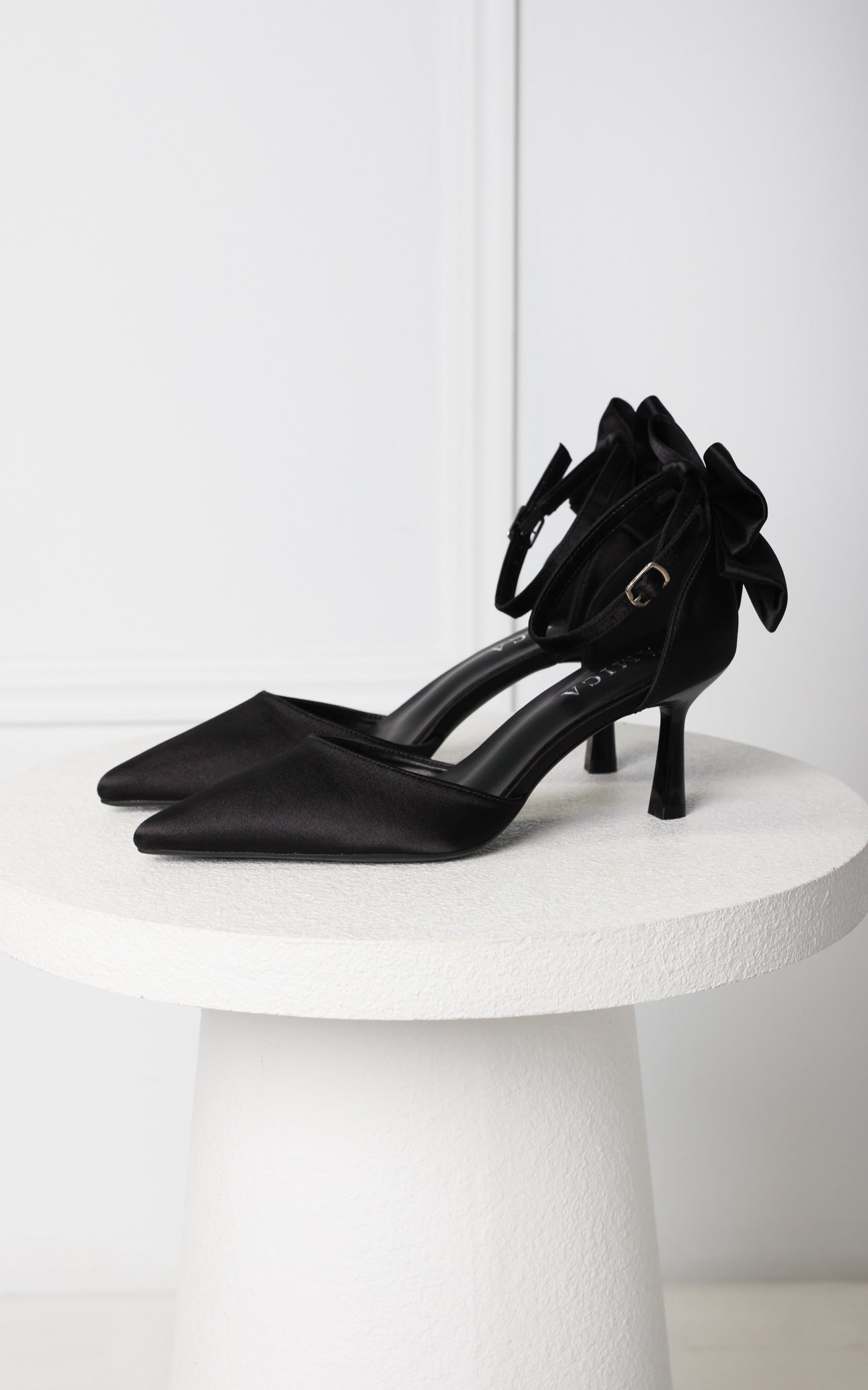 Borelli Heels - Black Bow