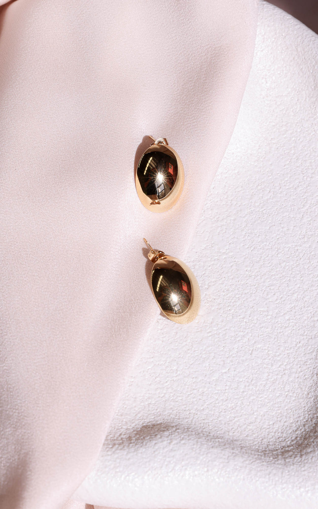 Brinda Stud Earrings - Gold Oval Dome