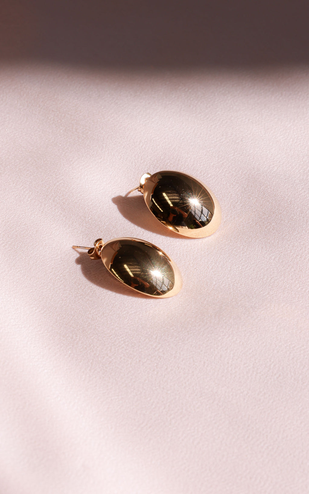 Brinda Stud Earrings - Gold Oval Dome