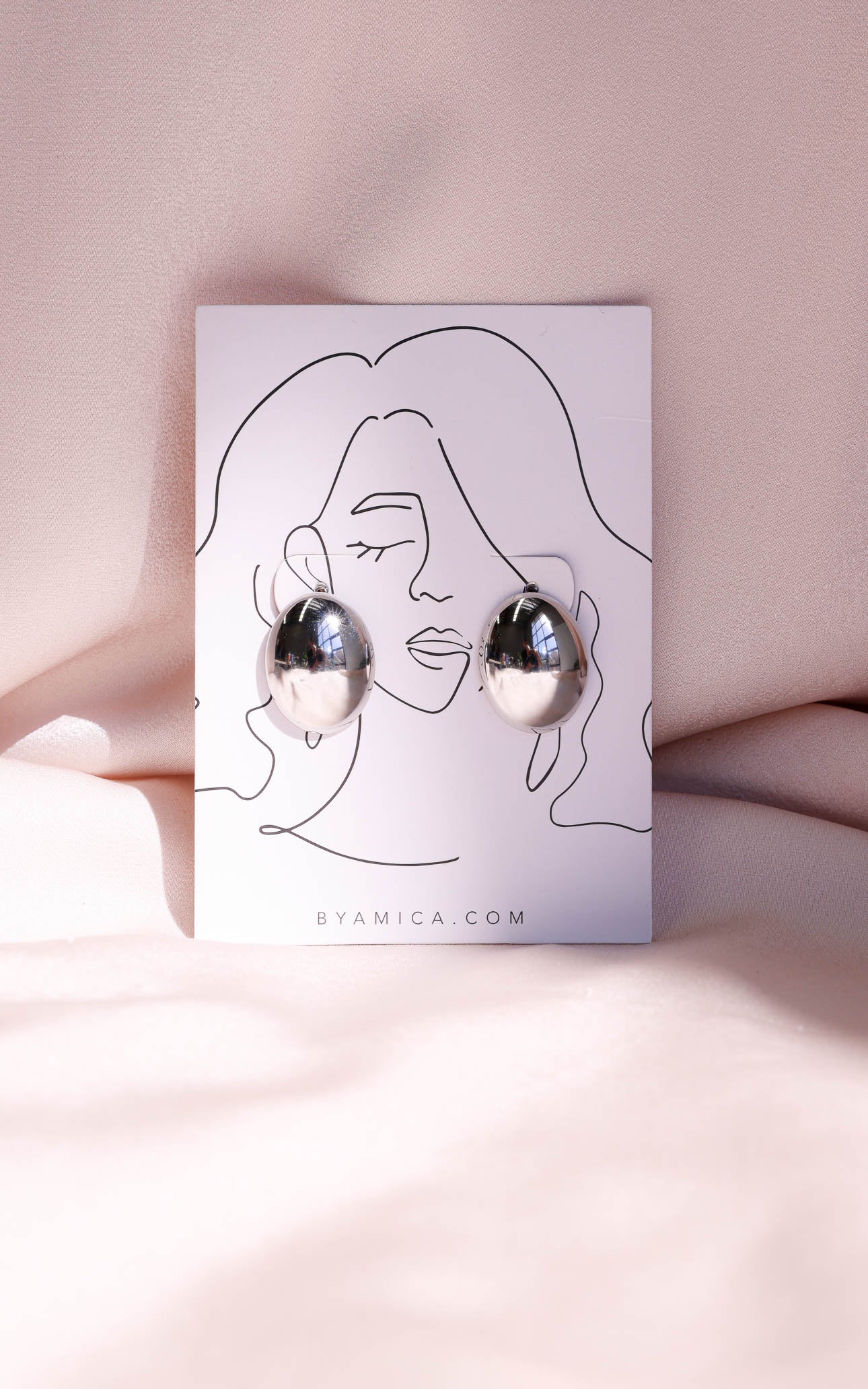 Brinda Stud Earrings - Silver Oval Dome