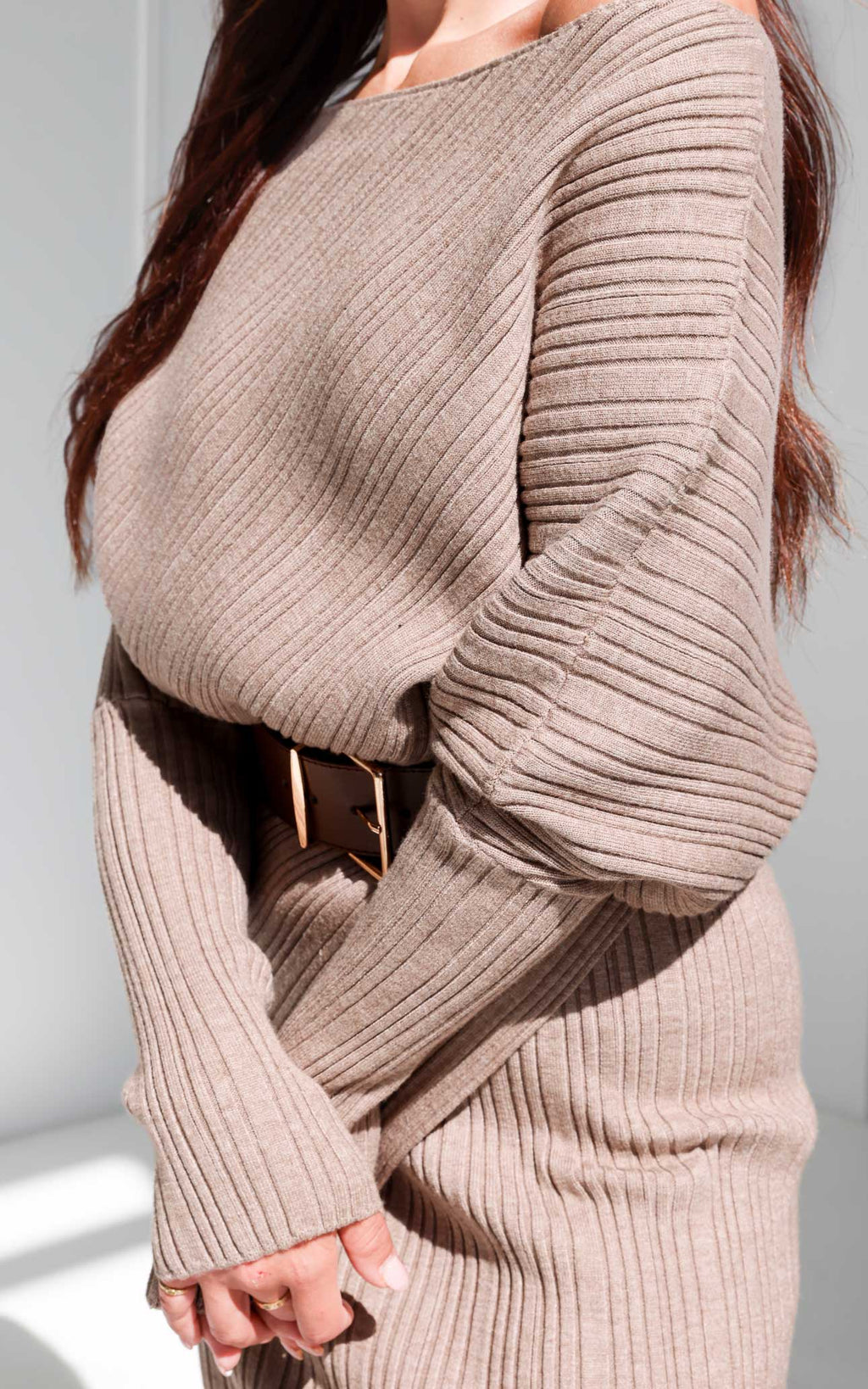 Calandra Two Piece Knit Set With Belt - Beige Brown Marle