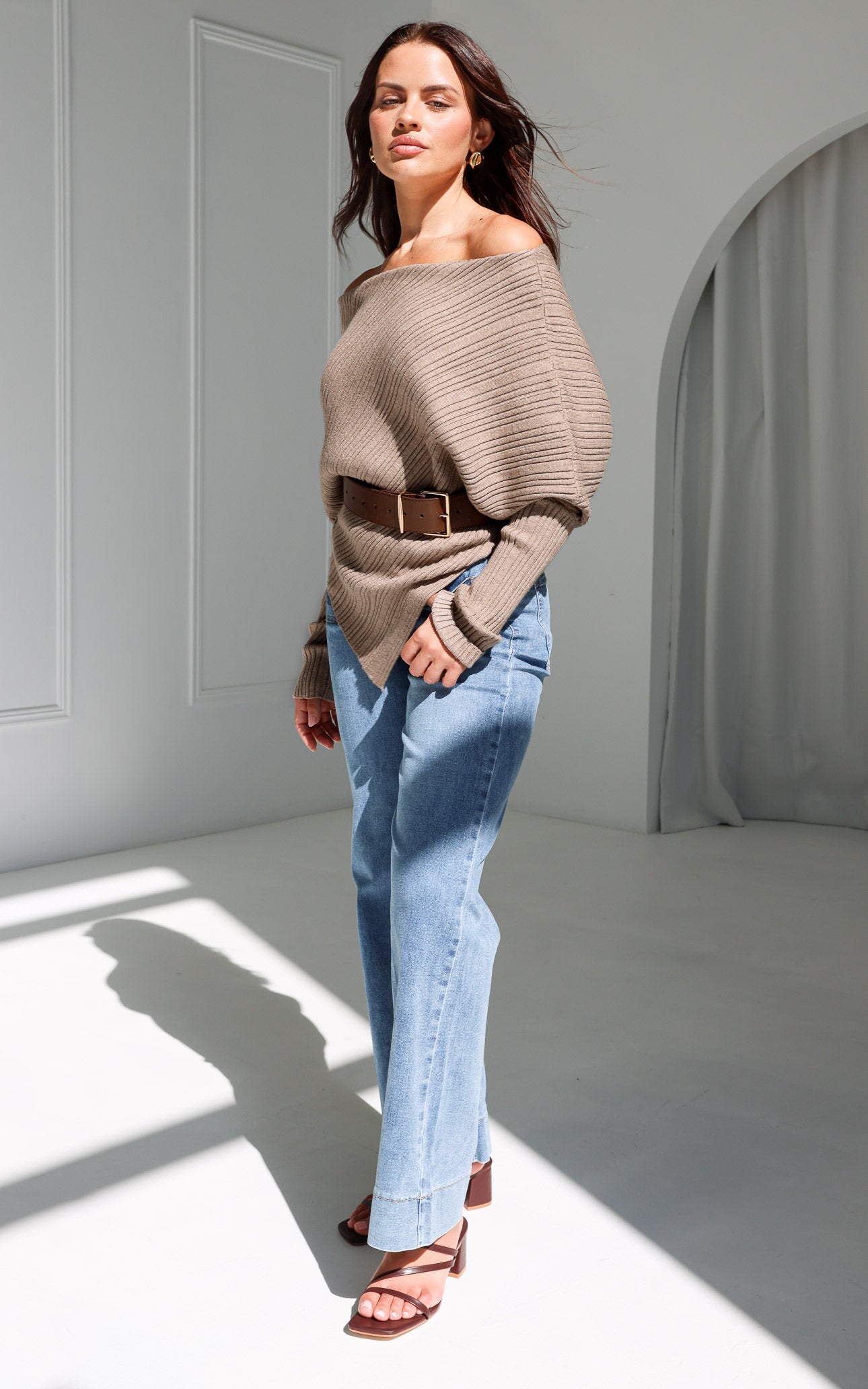 Calandra Two Piece Knit Set With Belt - Beige Brown Marle