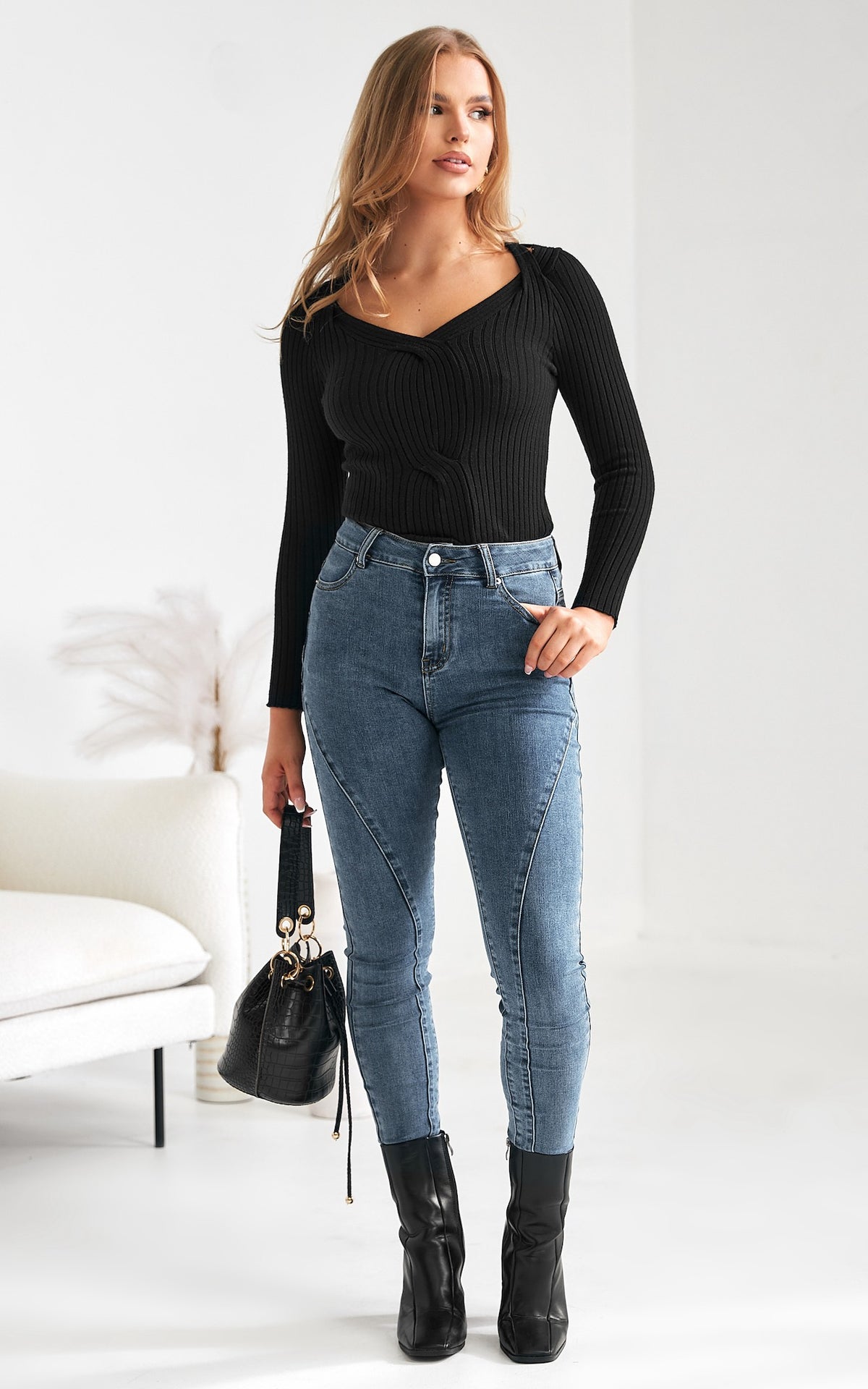 Caliha Knit Top - Black