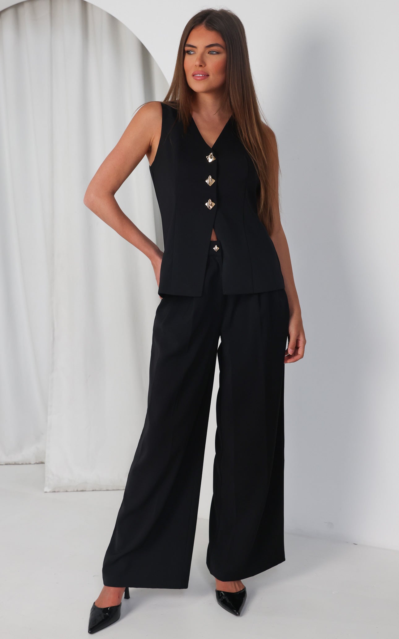 Carson Vest Top - Black
