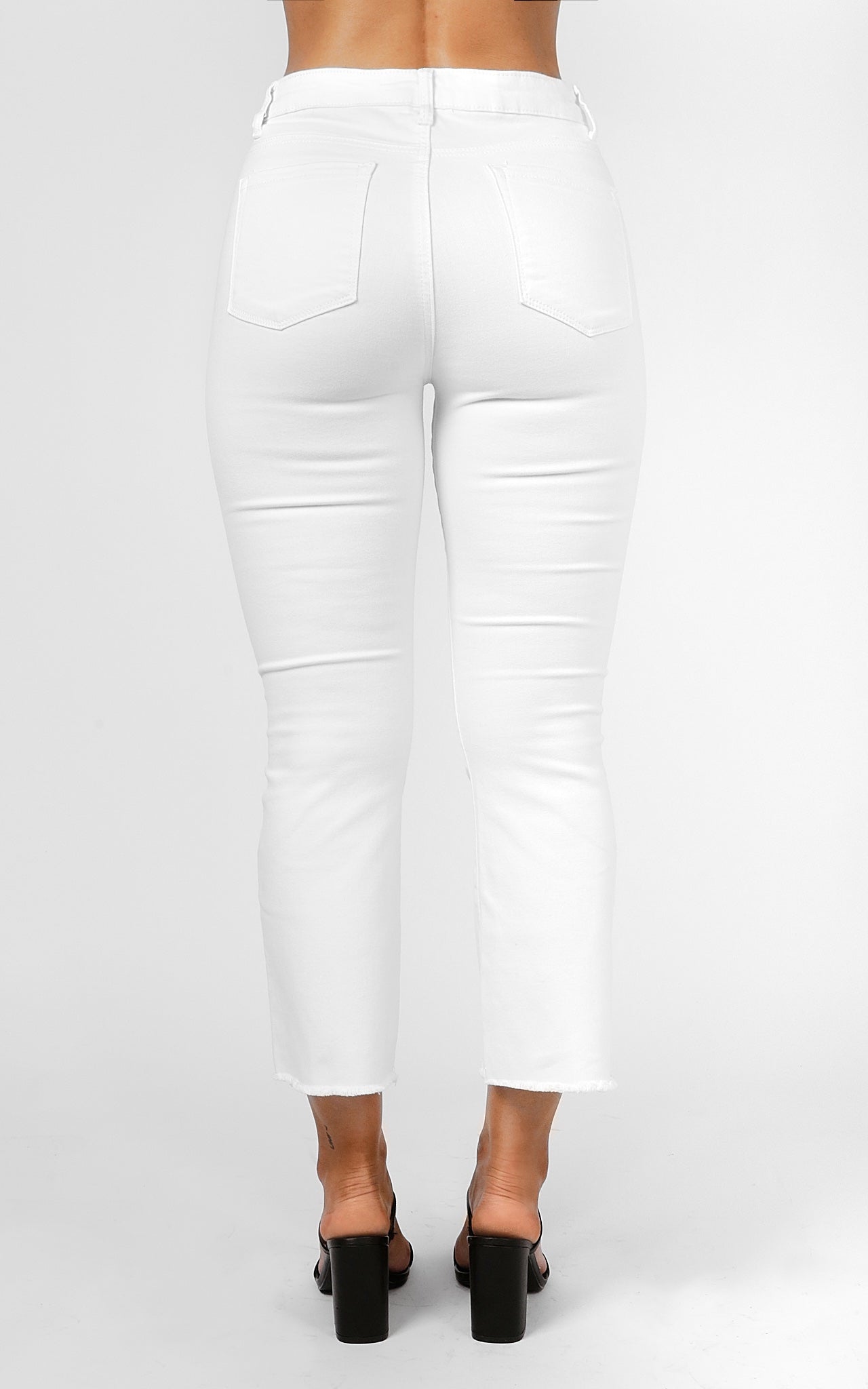 Claire Jeans - White