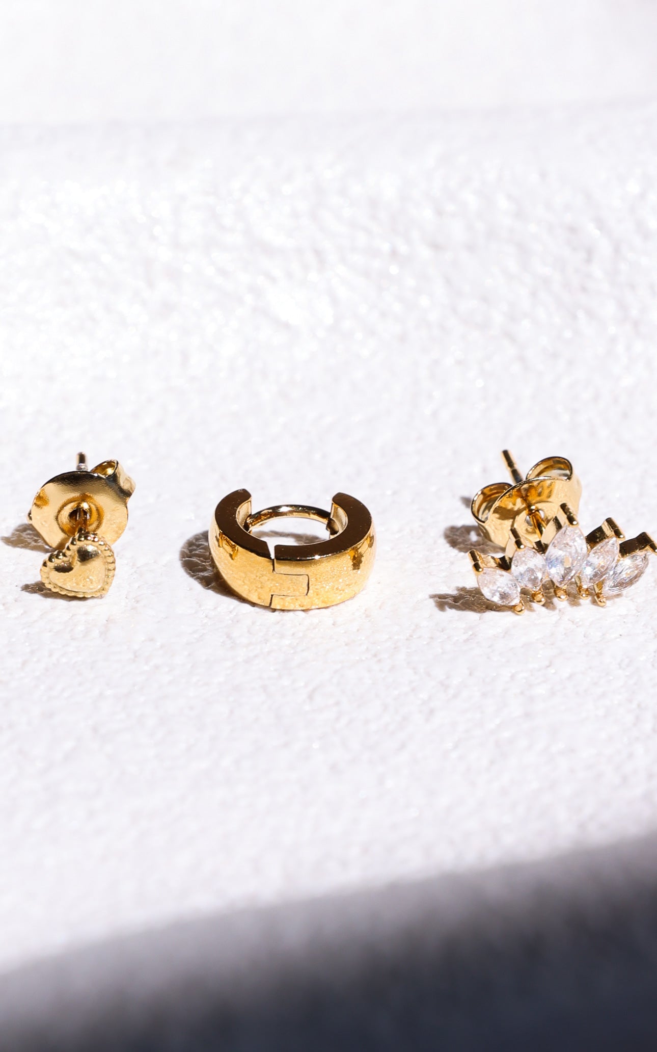 Cori Dainty Earring Set - Gold Classic Heart