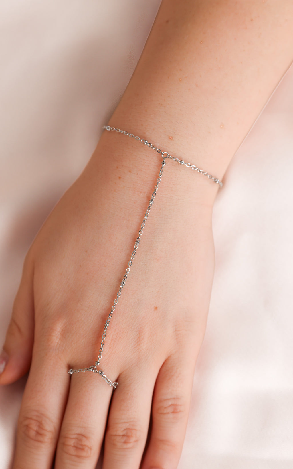 Danzel Hand Chain - Silver Dainty Bead