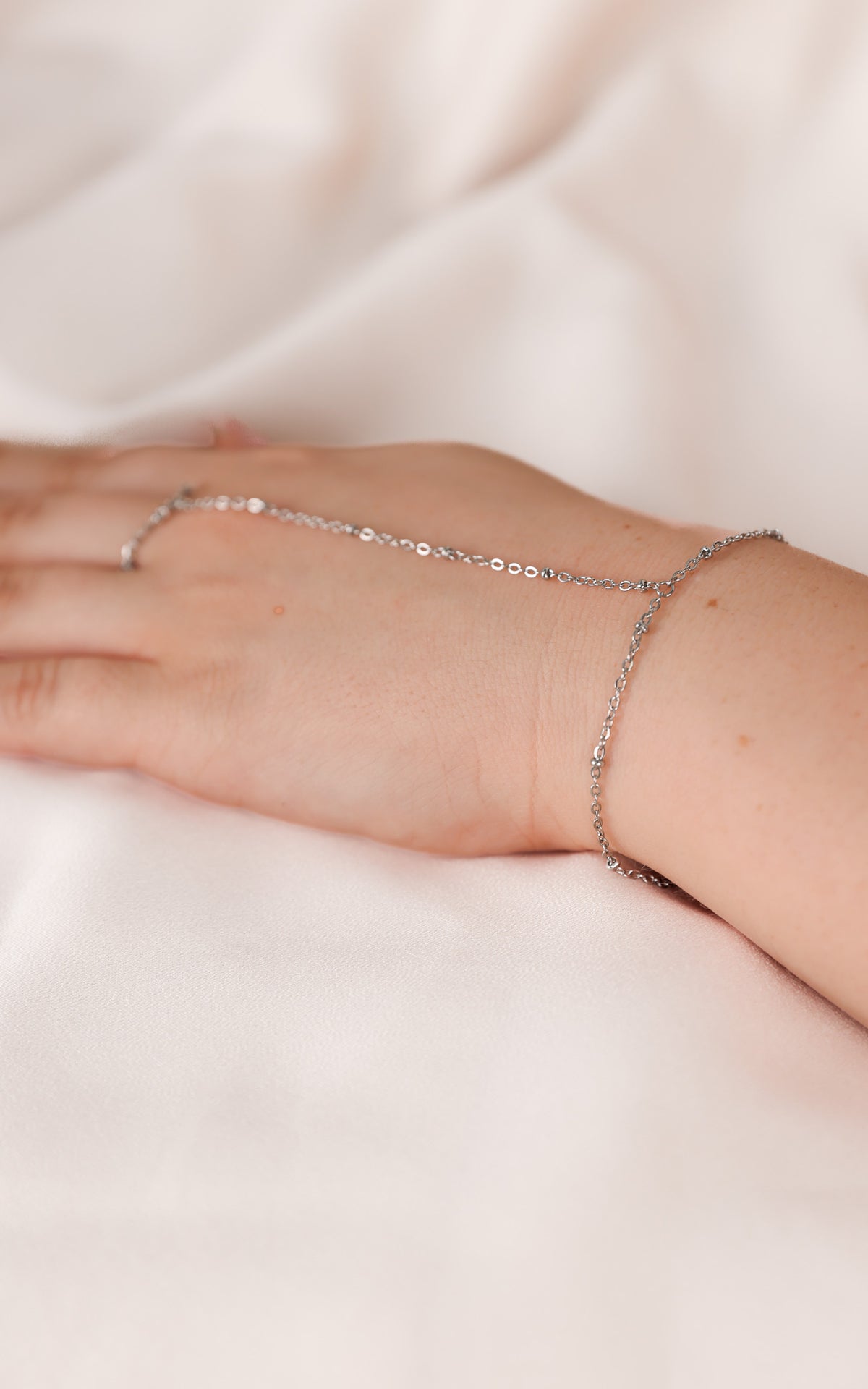 Danzel Hand Chain - Silver Dainty Bead