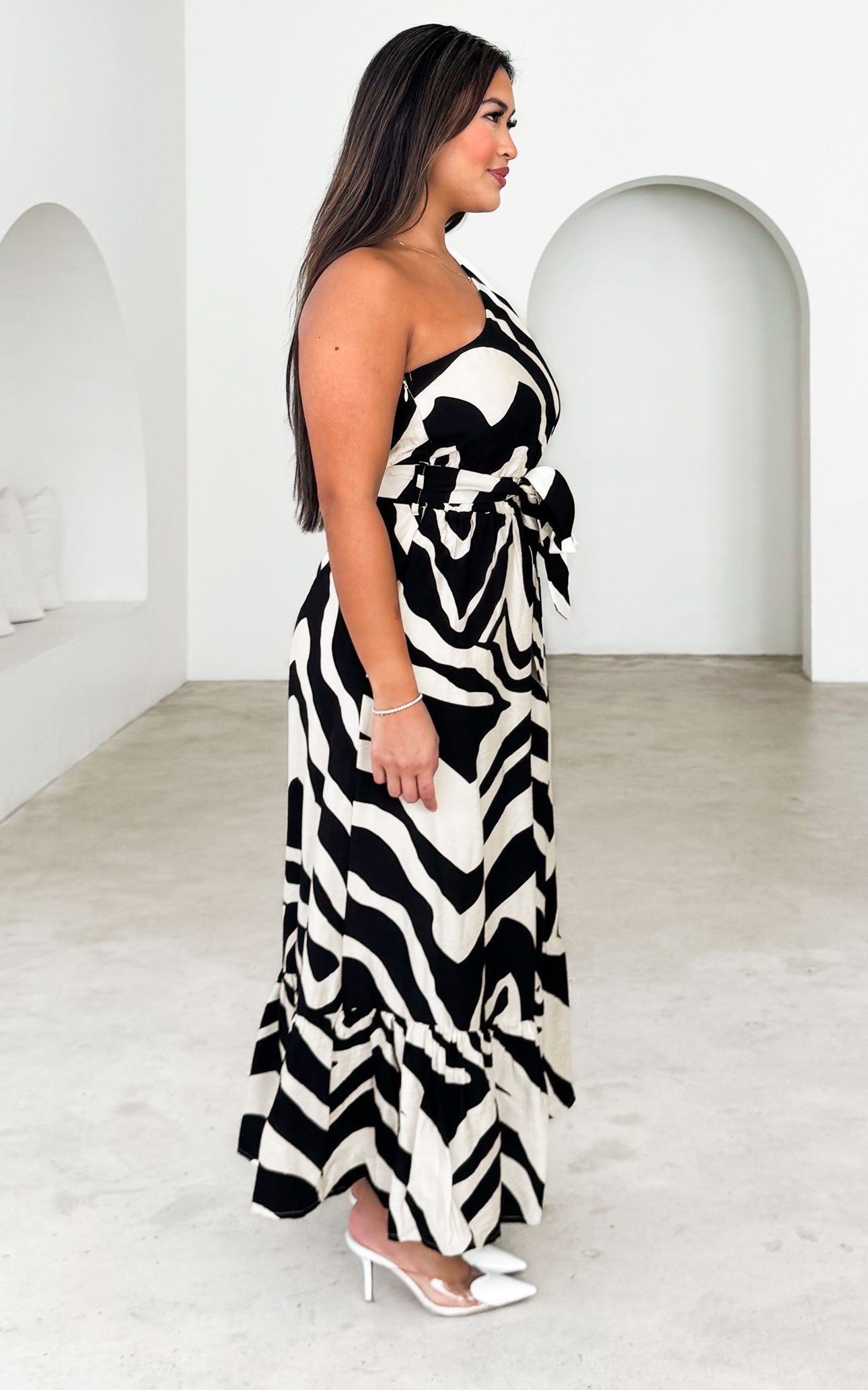 Devina Maxi Dress - Black Abstract Print