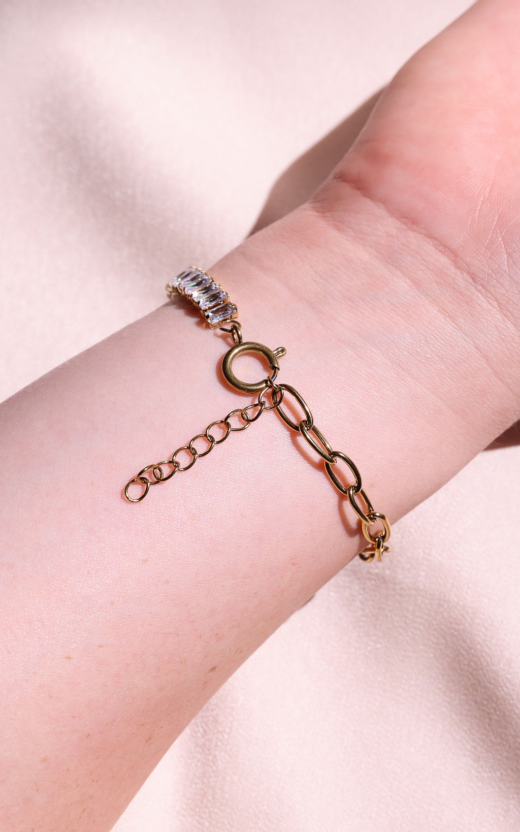 Diamara Bracelet - Gold Lock Diamante Chain