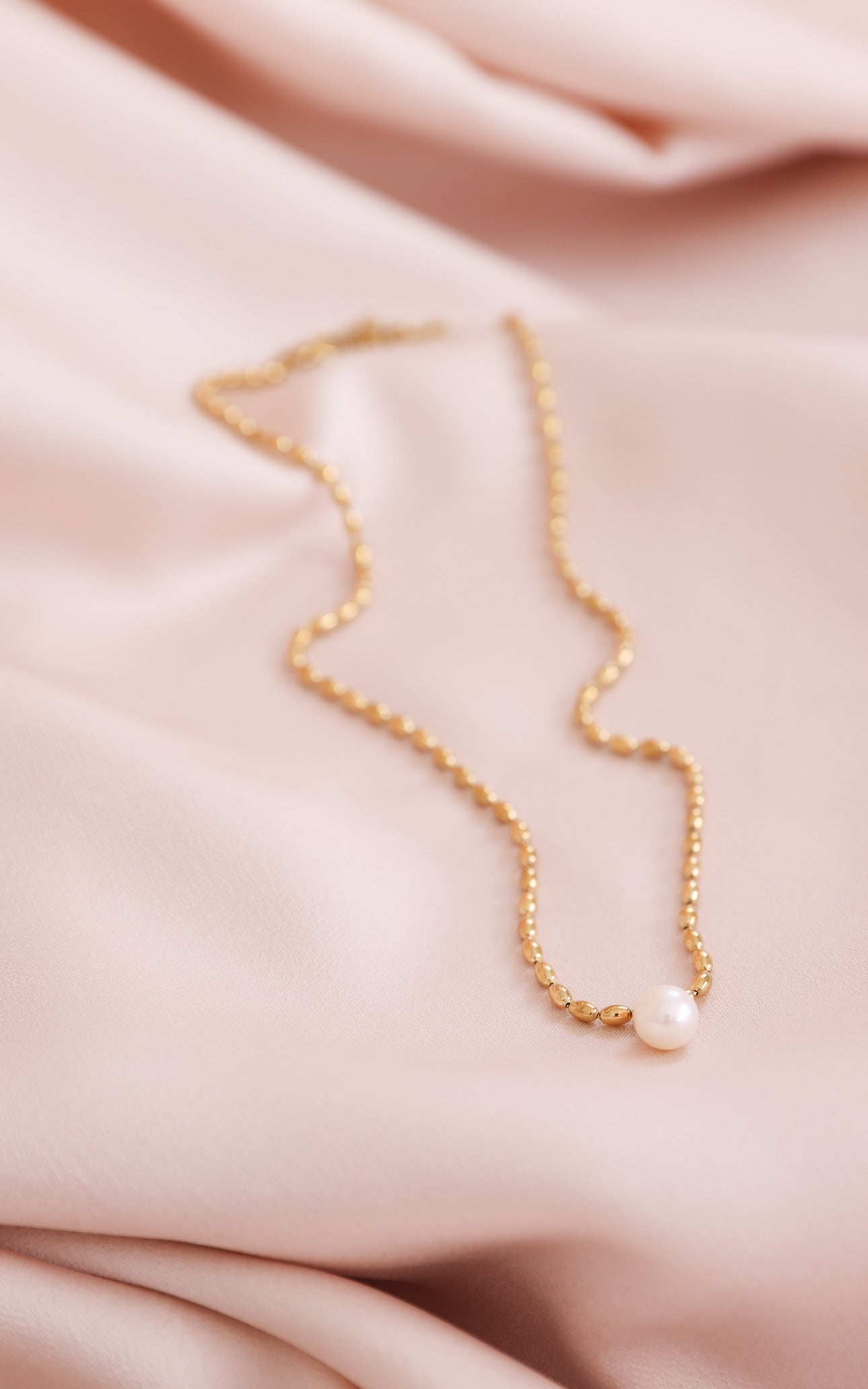 Dorian Necklace - Gold Pearl Charm