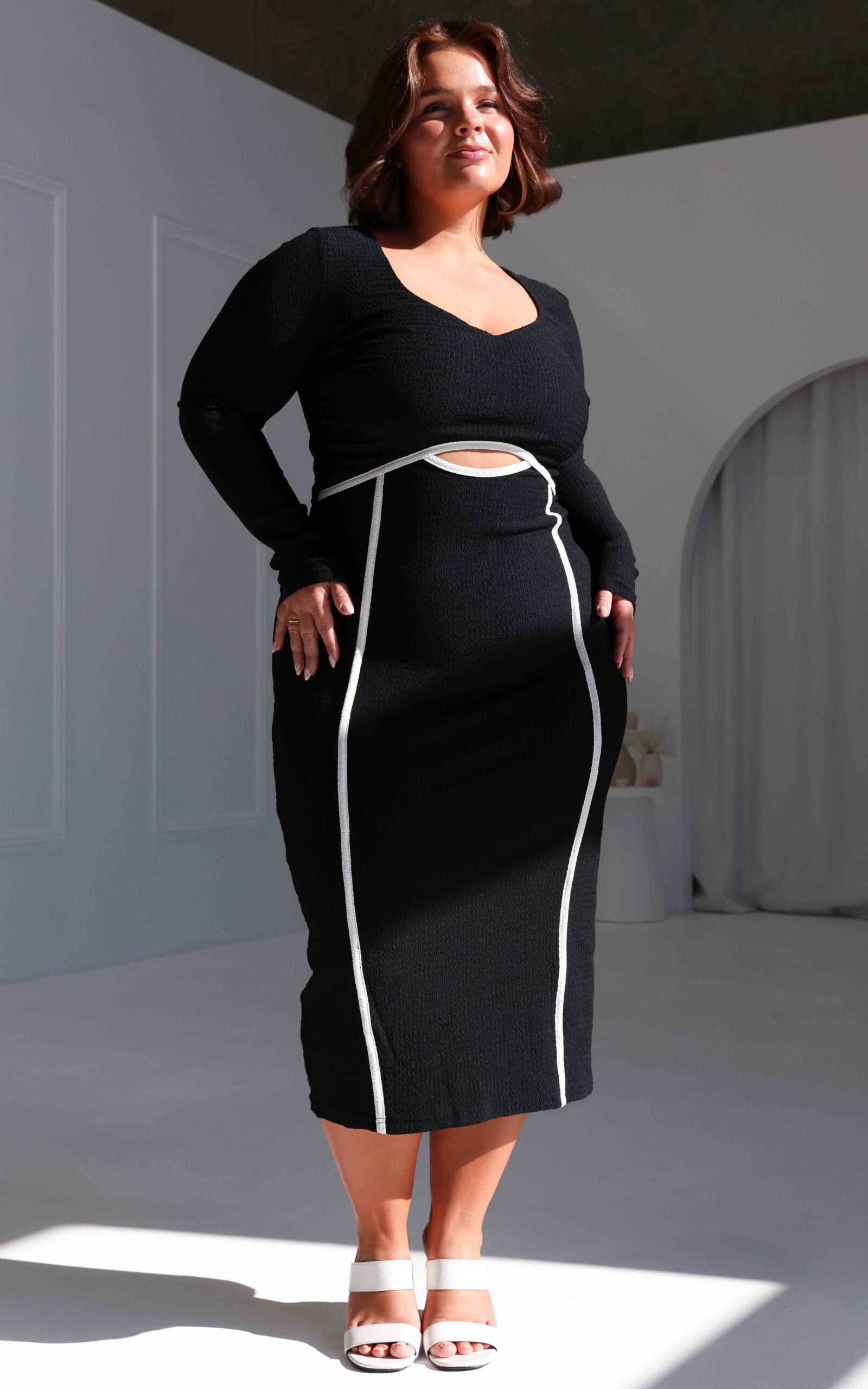 DYLAN SWEETHEART CUT OUT LONG SLEEVE TRIM DETAIL BODYCON MIDI DRESS - BLACK WHITE By Amica DYLAN SWEETHEART CUT OUT LONG SLEEVE TRIM DETAIL BODYCON MIDI DRESS - BLACK WHITE By Amica