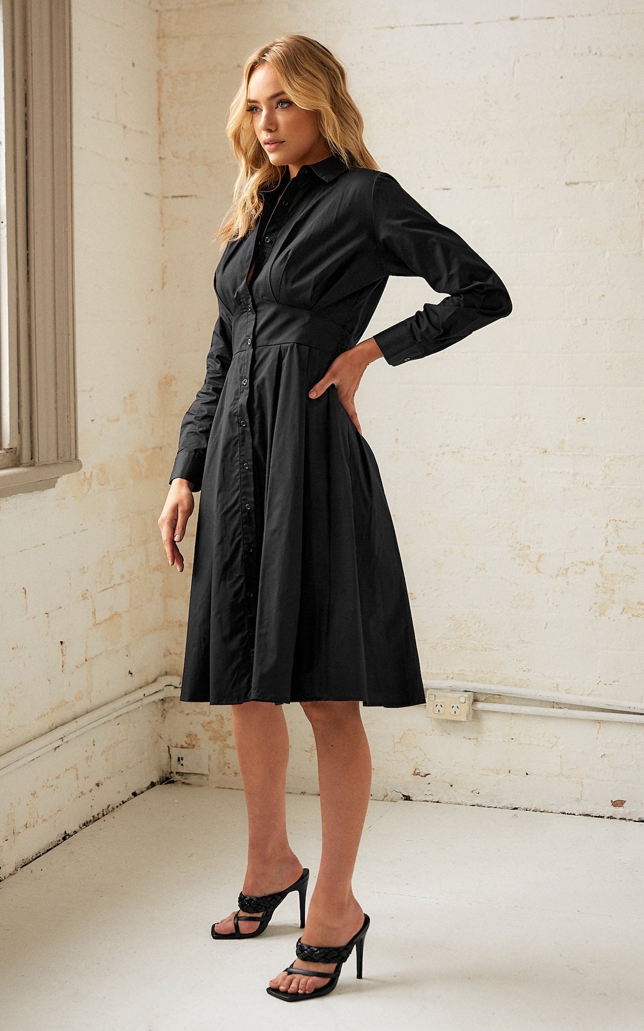 Effortless Midi Dress - Black