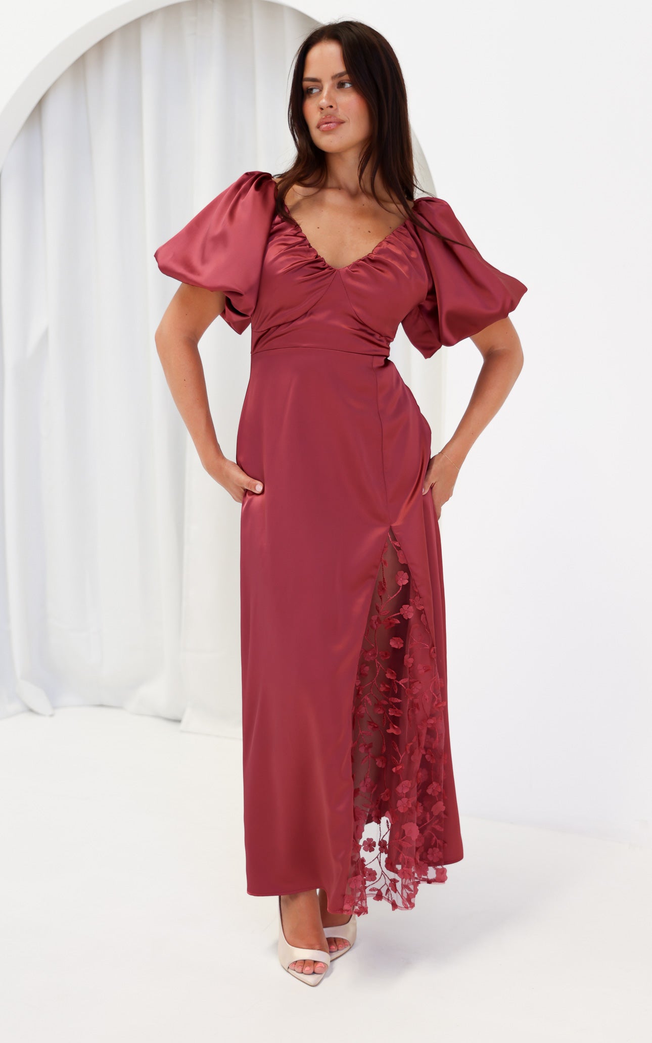 Elinda Maxi Dress - Scarlet Rose