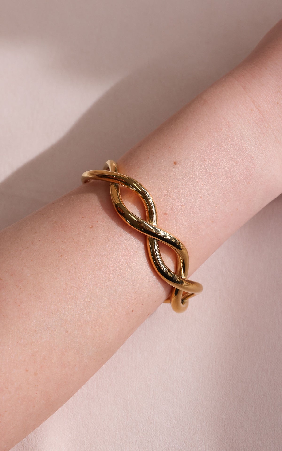 Ellerby Cuff Bangle - Gold Weave