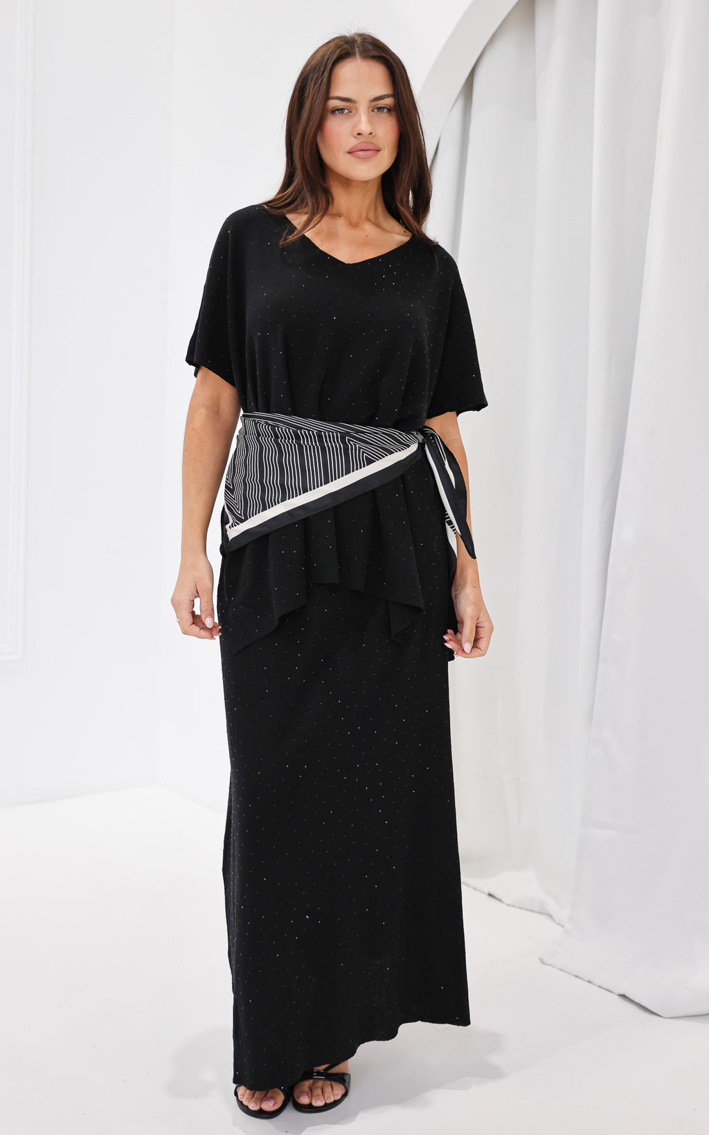Evianna Diamante Knit Maxi Skirt - Black