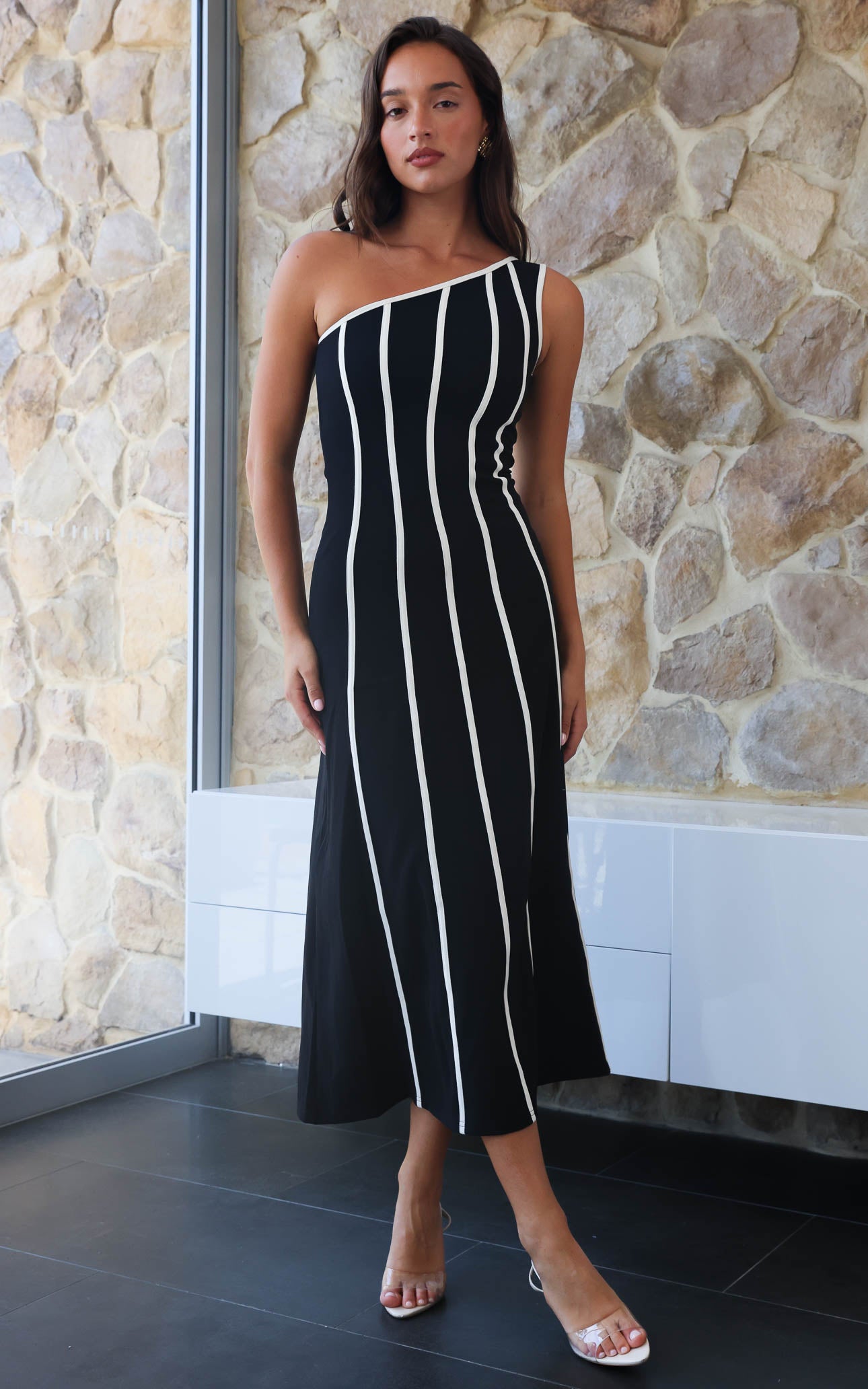 FINLEE ONE SHOULDER SLEEVELESS PIPING DETAIL MAXI DRESS - BLACK WHITE ...