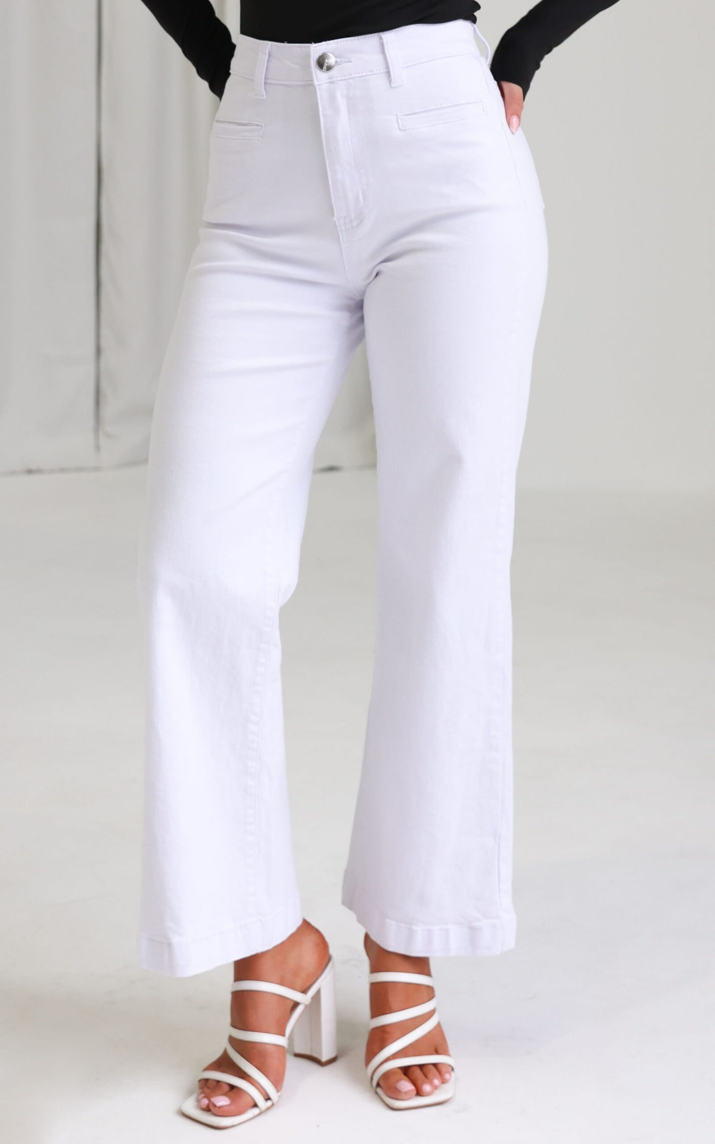 Fiolla Wide Leg Jeans - White