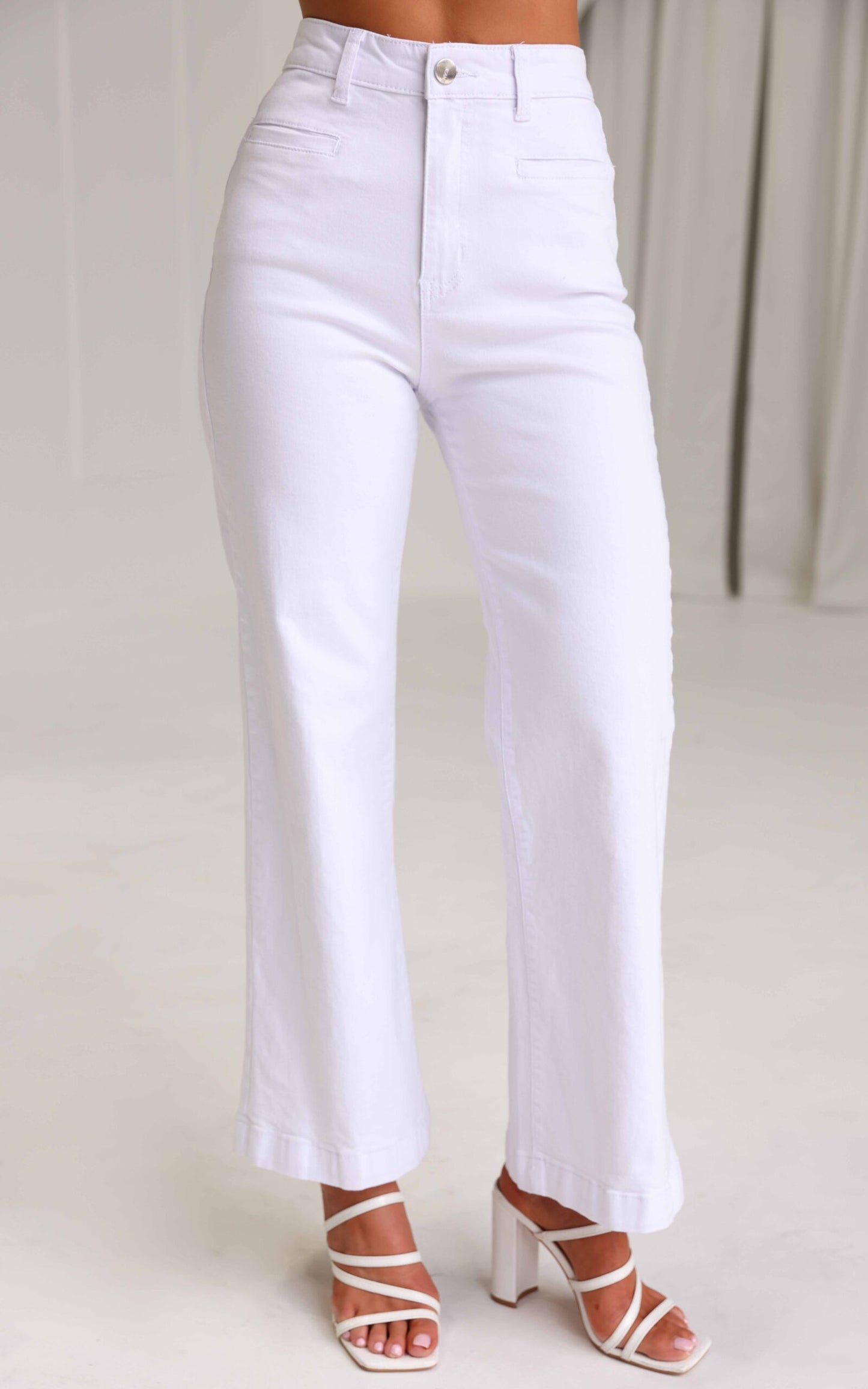 Fiolla Wide Leg Jeans - White