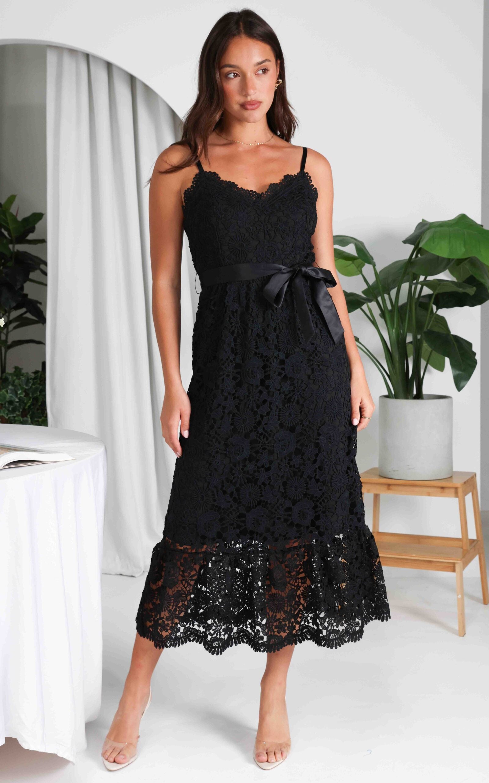 FLEUR V NECK THIN STRAP FLORAL LACE MIDI DRESS BLACK – By Amica