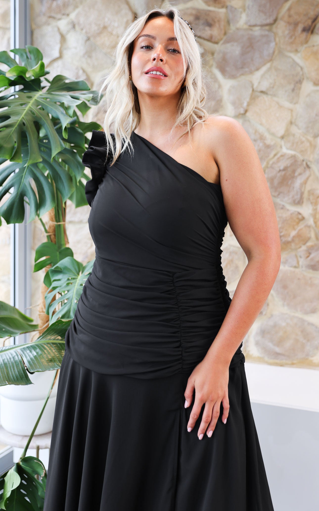Flirtunia Maxi Dress - Black