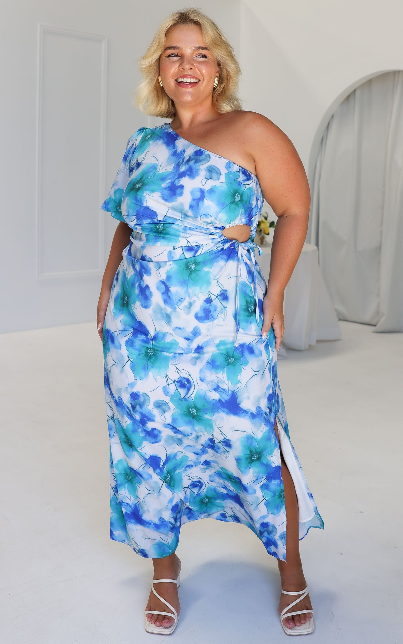 Gia Maxi Dress - Blue Floral