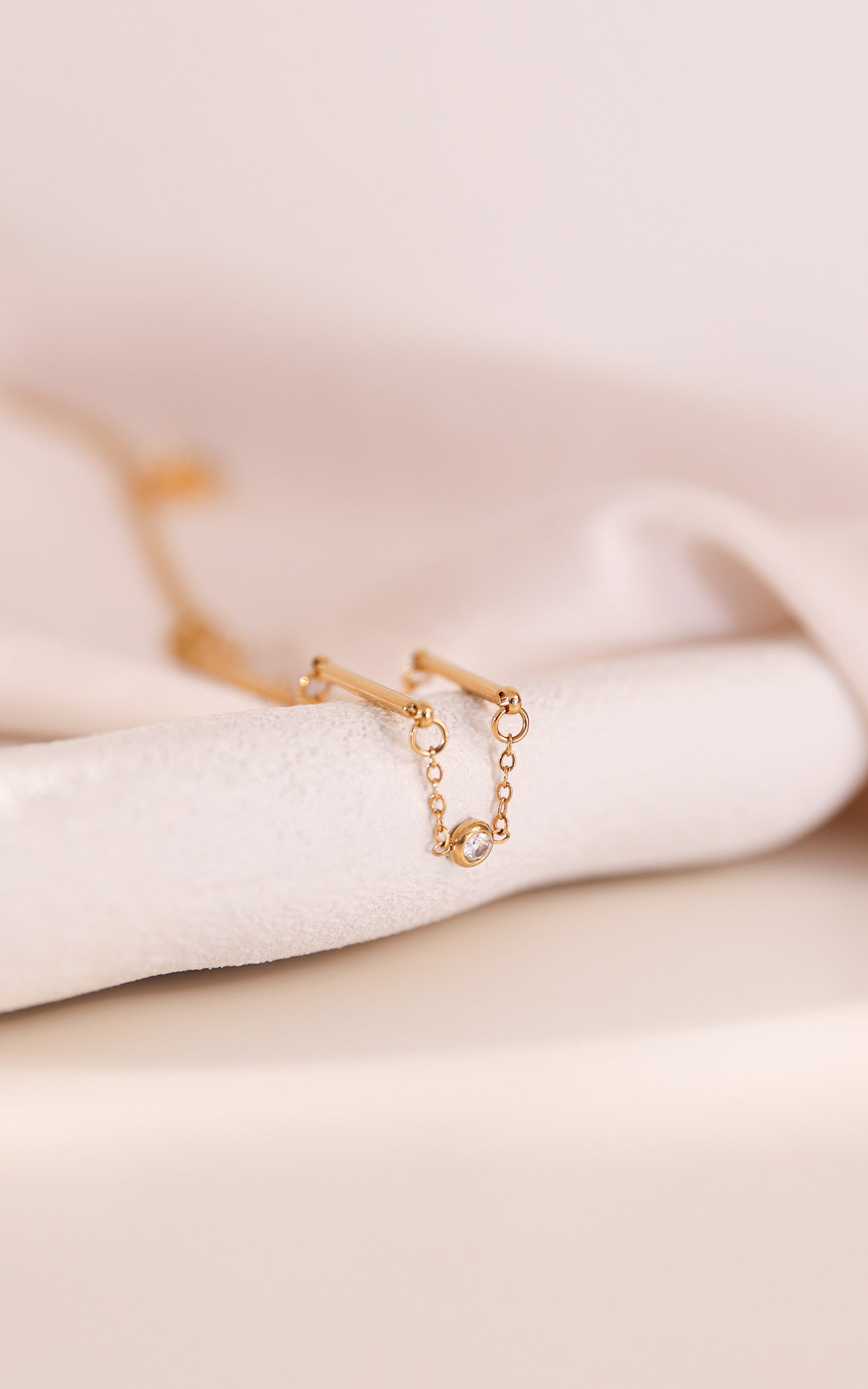 Ginnie Necklace - Gold Bar Diamante