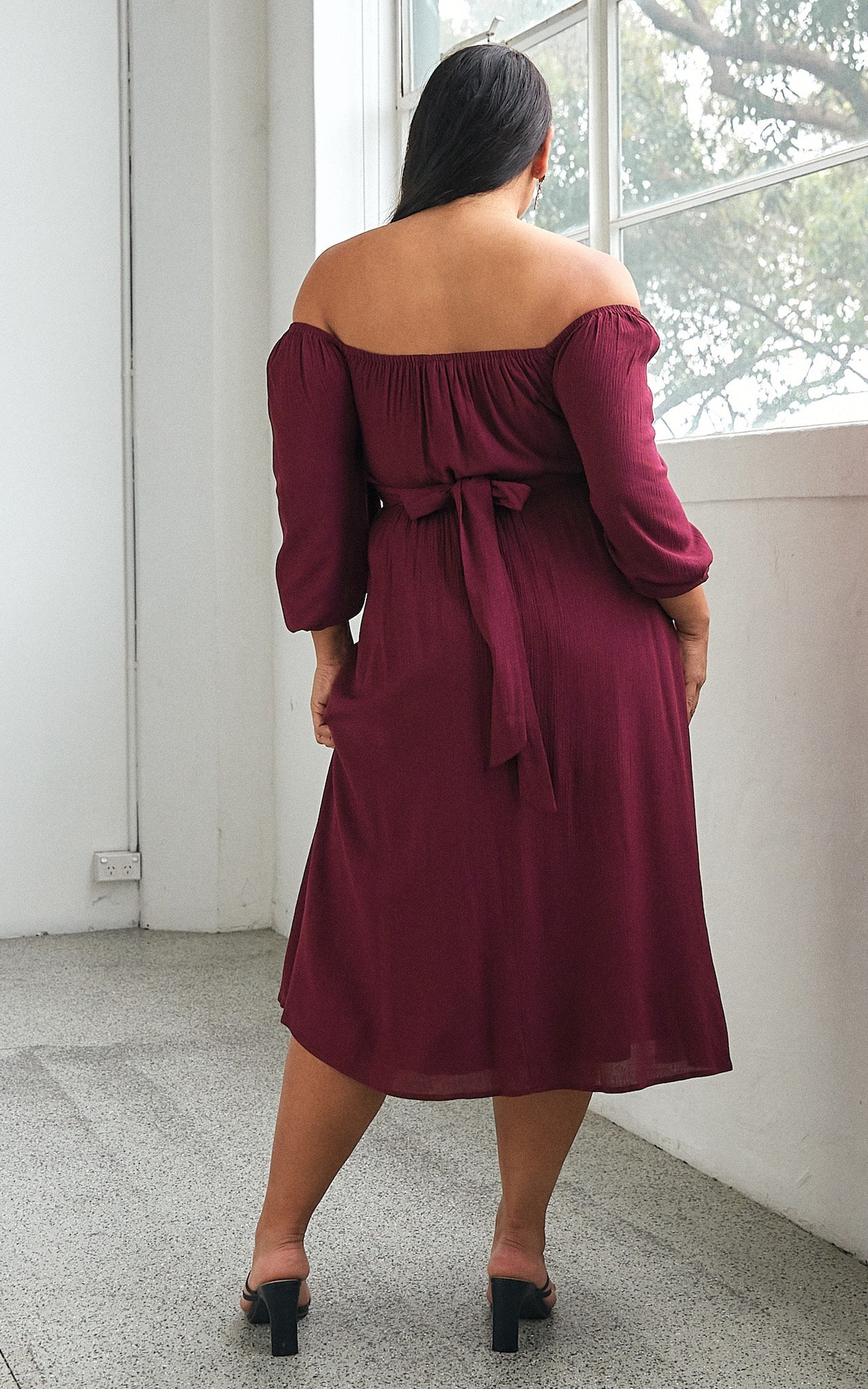 Gweneth Midi Dress - Wine