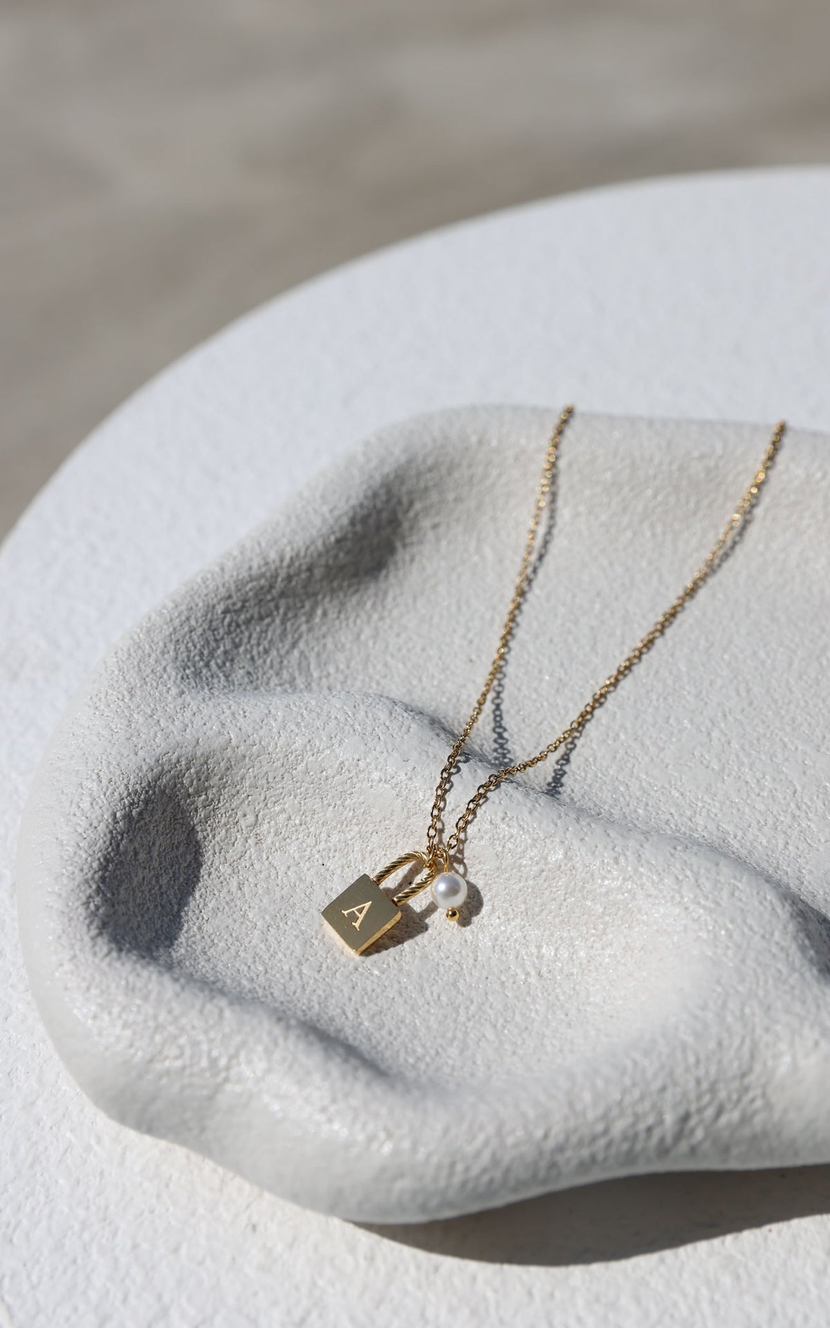 Lulu Letter Lock and Pearl Necklace - Gold